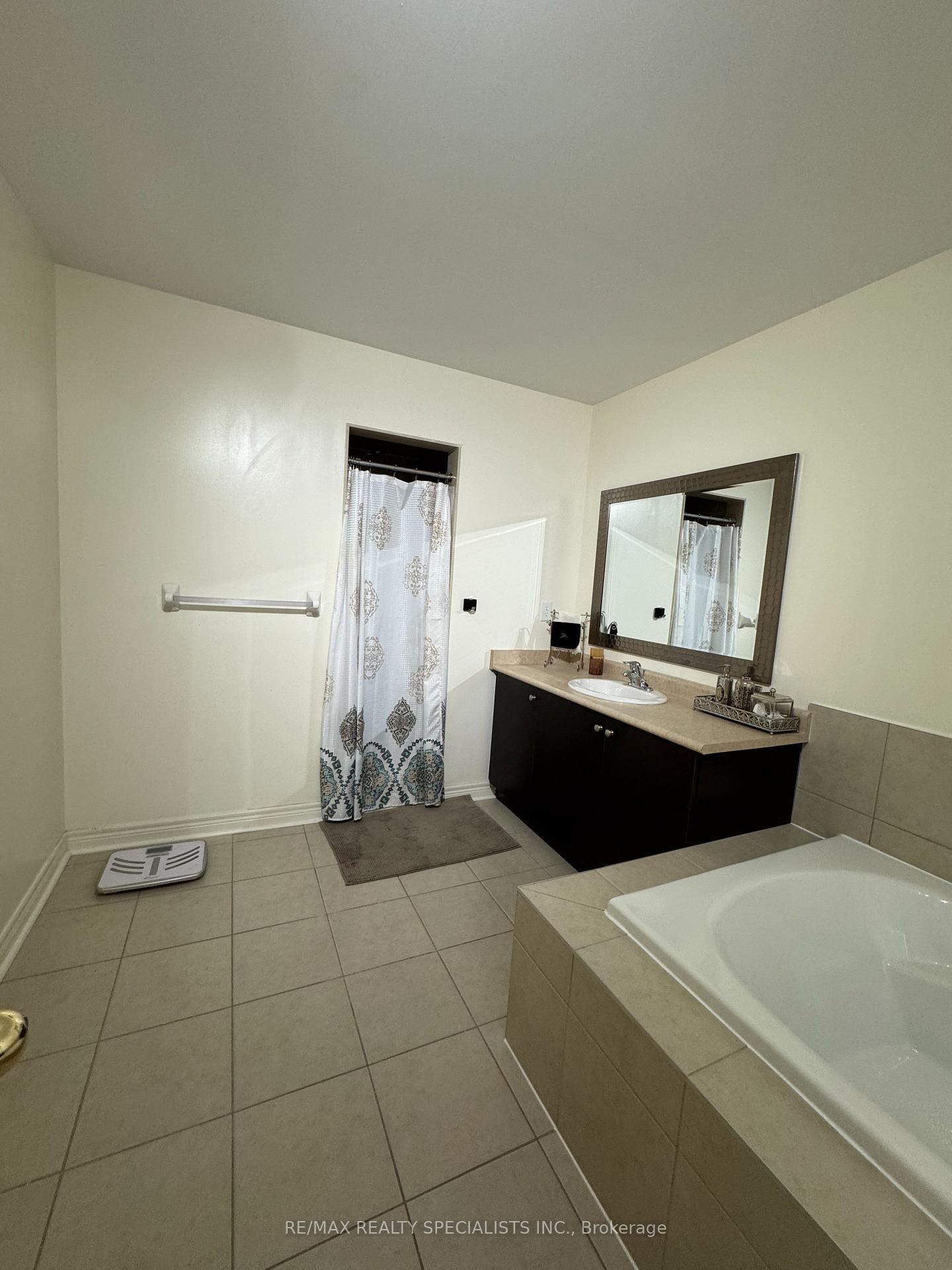 Photo 25 of 474 Cedric Terrace, Milton, Harrison — HOMEH