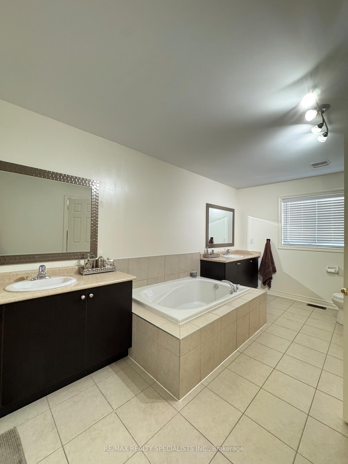 Photo 26 of 474 Cedric Terrace, Milton, Harrison — HOMEH