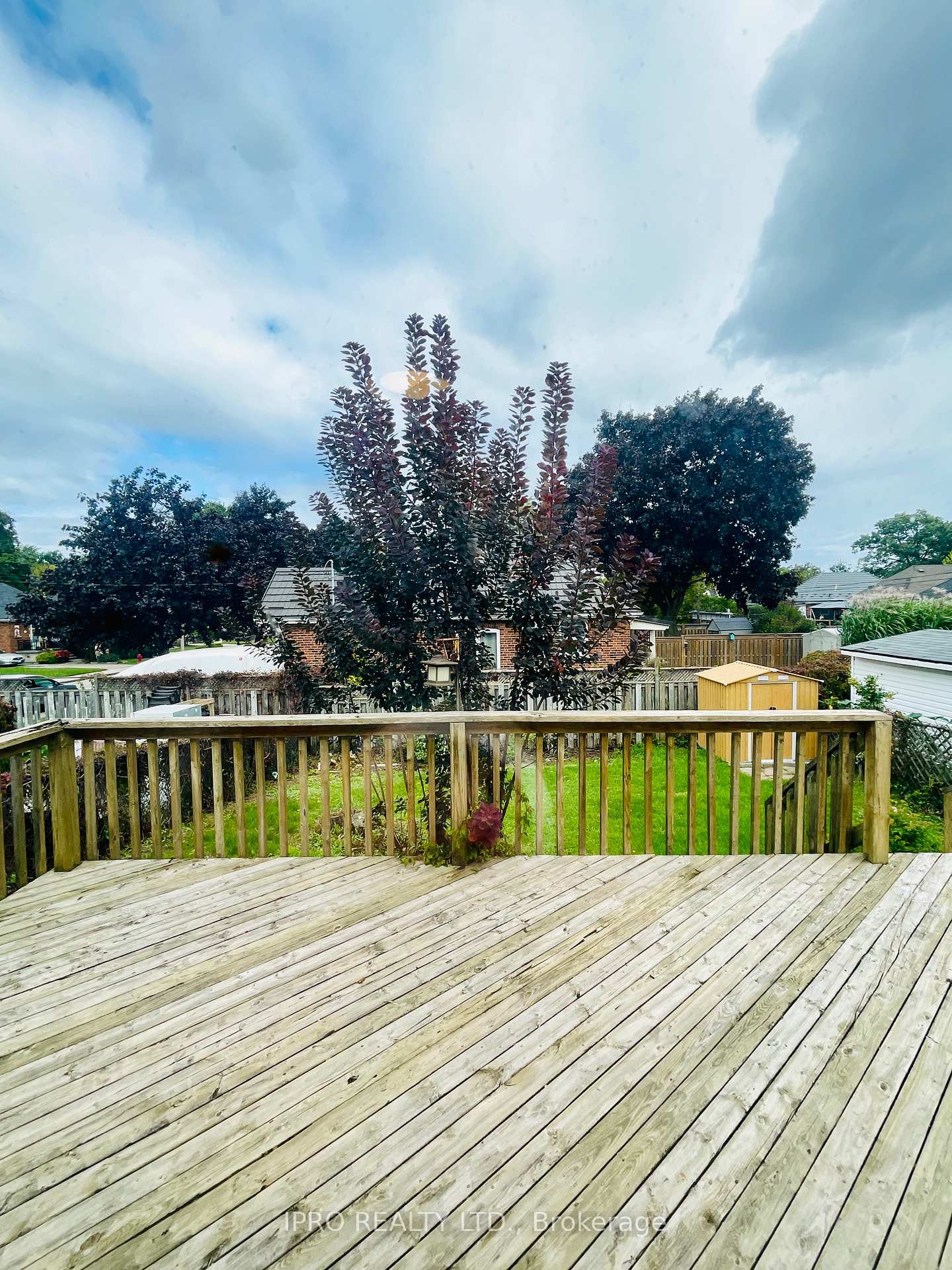 Photo 23 of 115 Brucedale Avenue E, Hamilton, Centremount — HOMEH