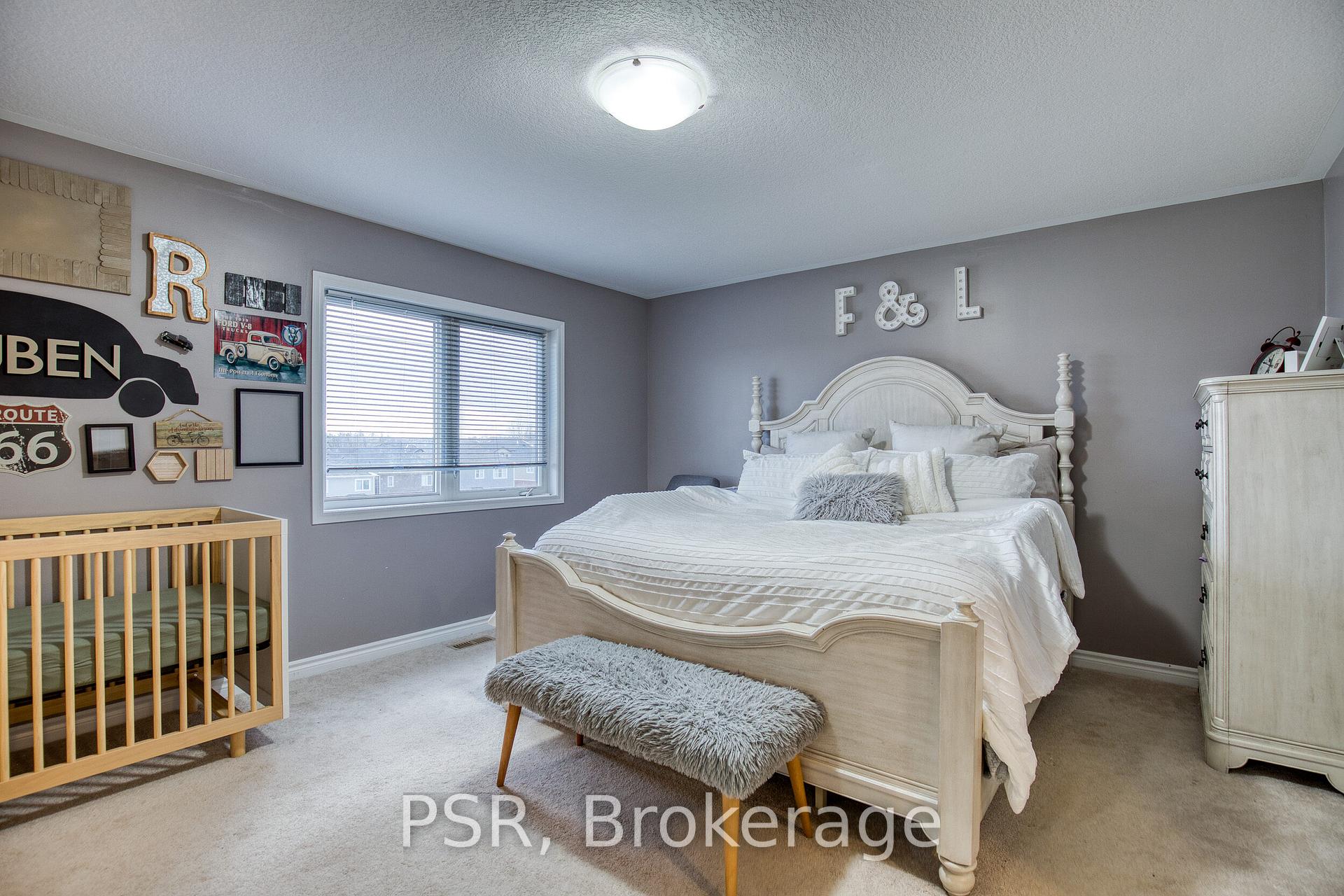 Photo 19 of 120 Watermill Street, Kitchener — HOMEH