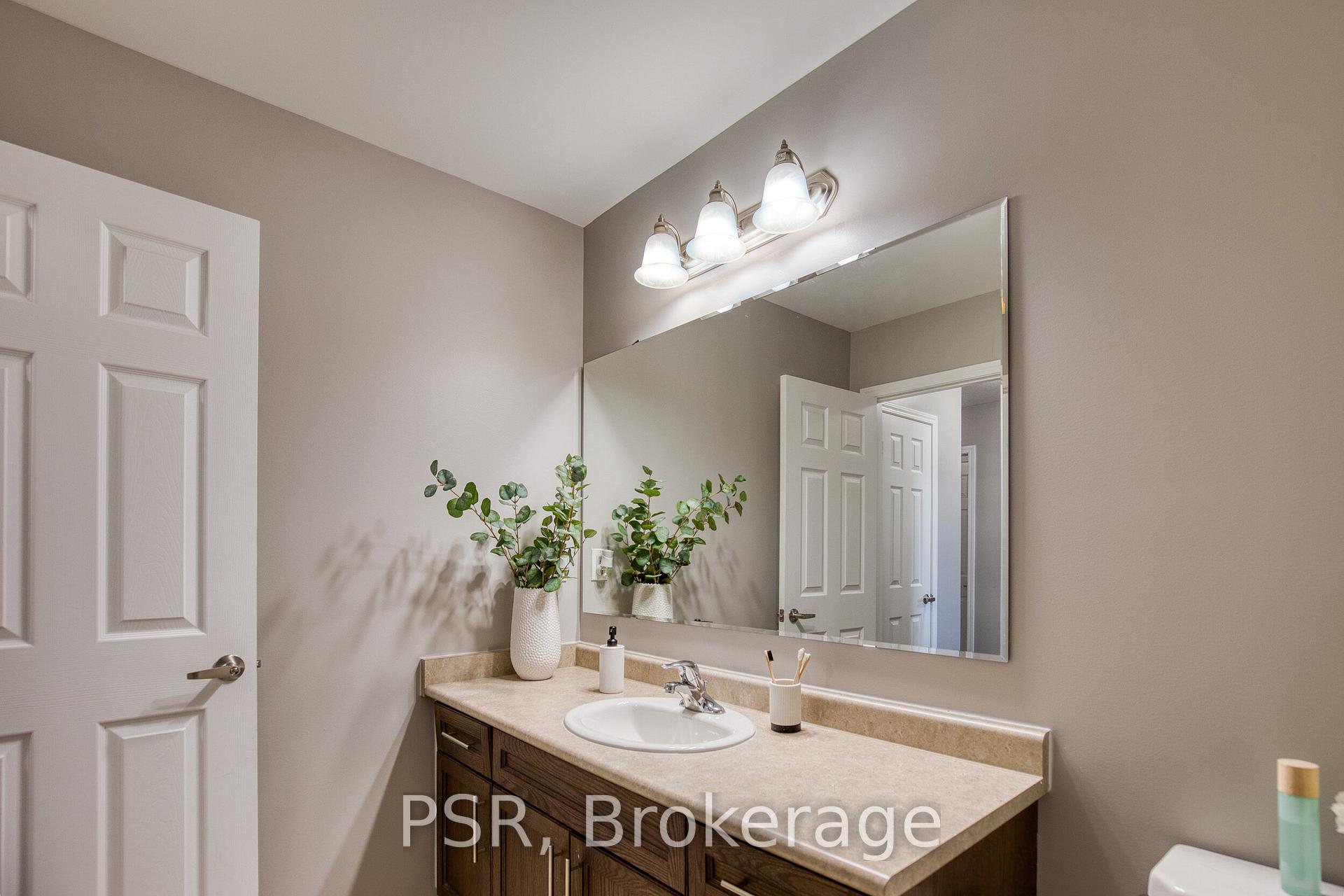 Photo 27 of 120 Watermill Street, Kitchener — HOMEH
