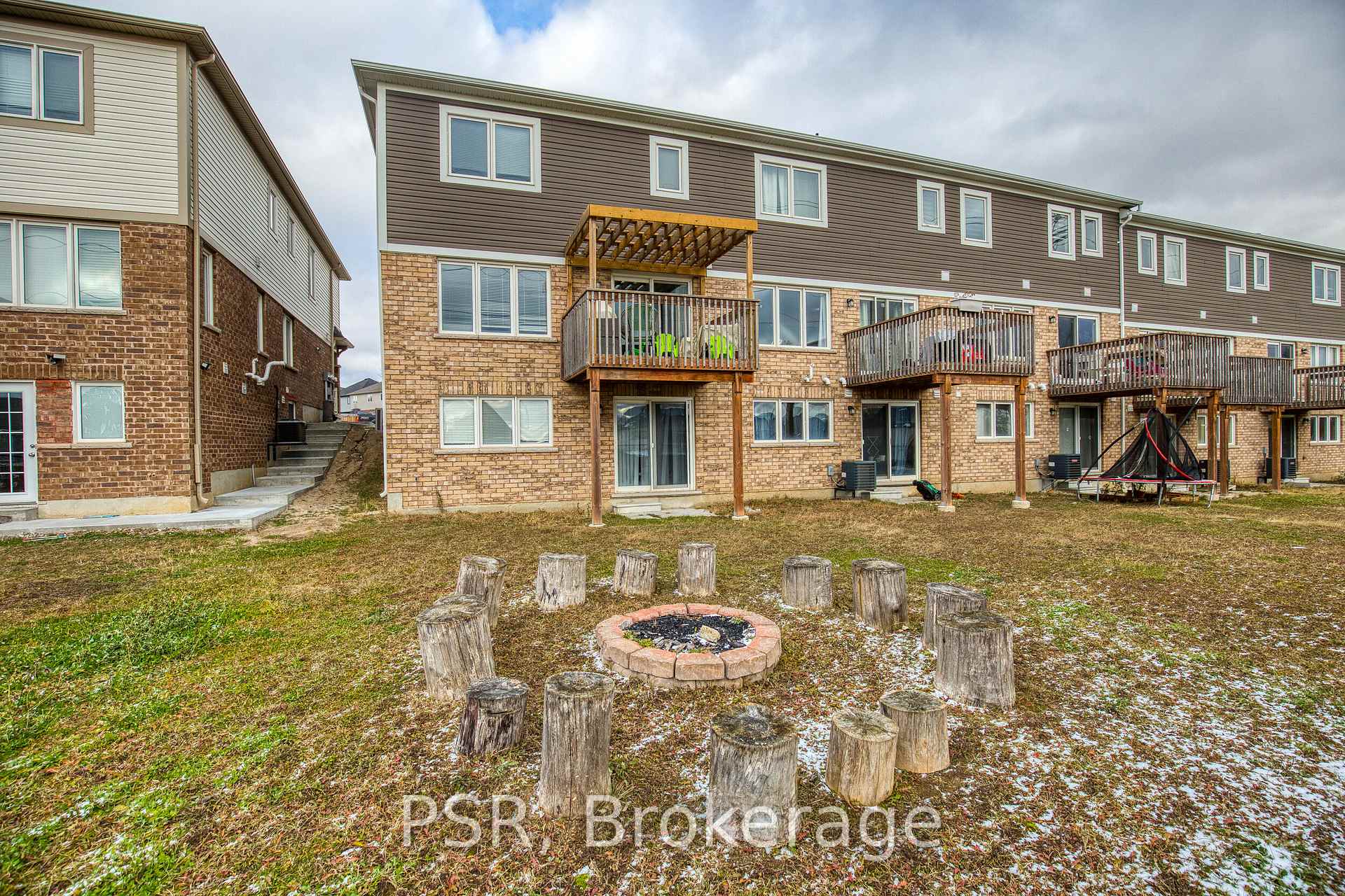 Photo 34 of 120 Watermill Street, Kitchener — HOMEH
