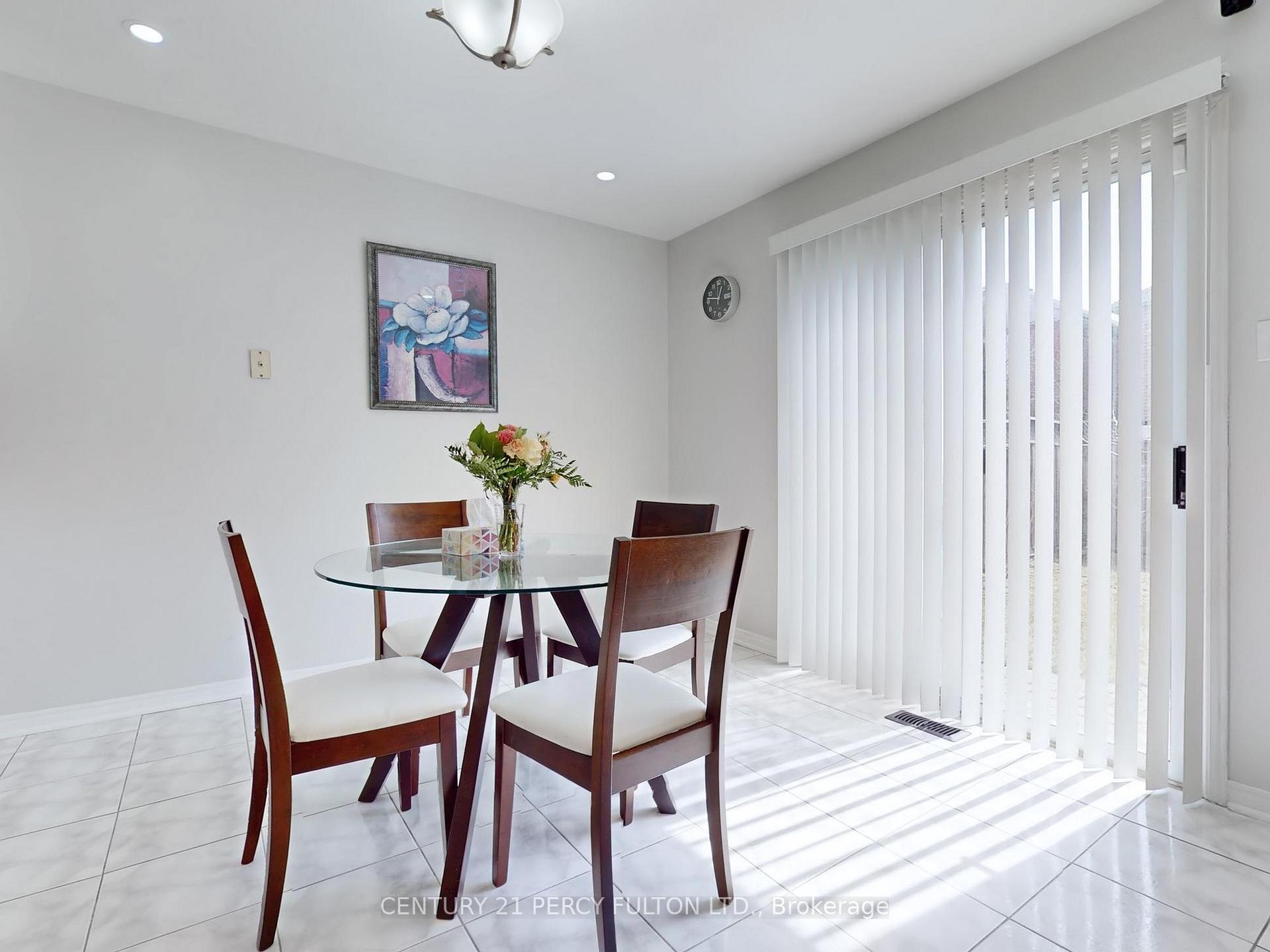 Photo 14 of 177 Sophia Road, Markham, Middlefield — HOMEH