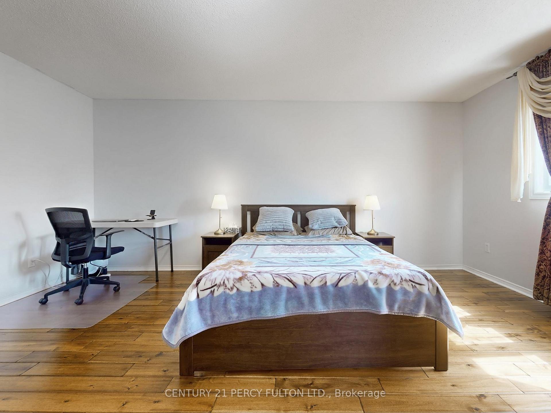 Photo 18 of 177 Sophia Road, Markham, Middlefield — HOMEH