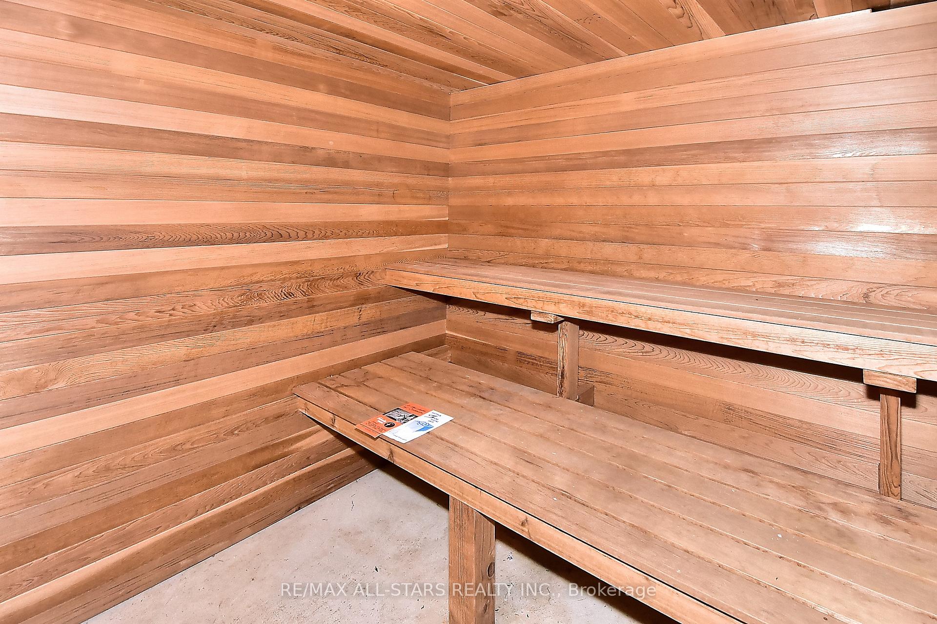 Photo 34 of 125 Fred Varley Drive, Markham, Unionville — HOMEH