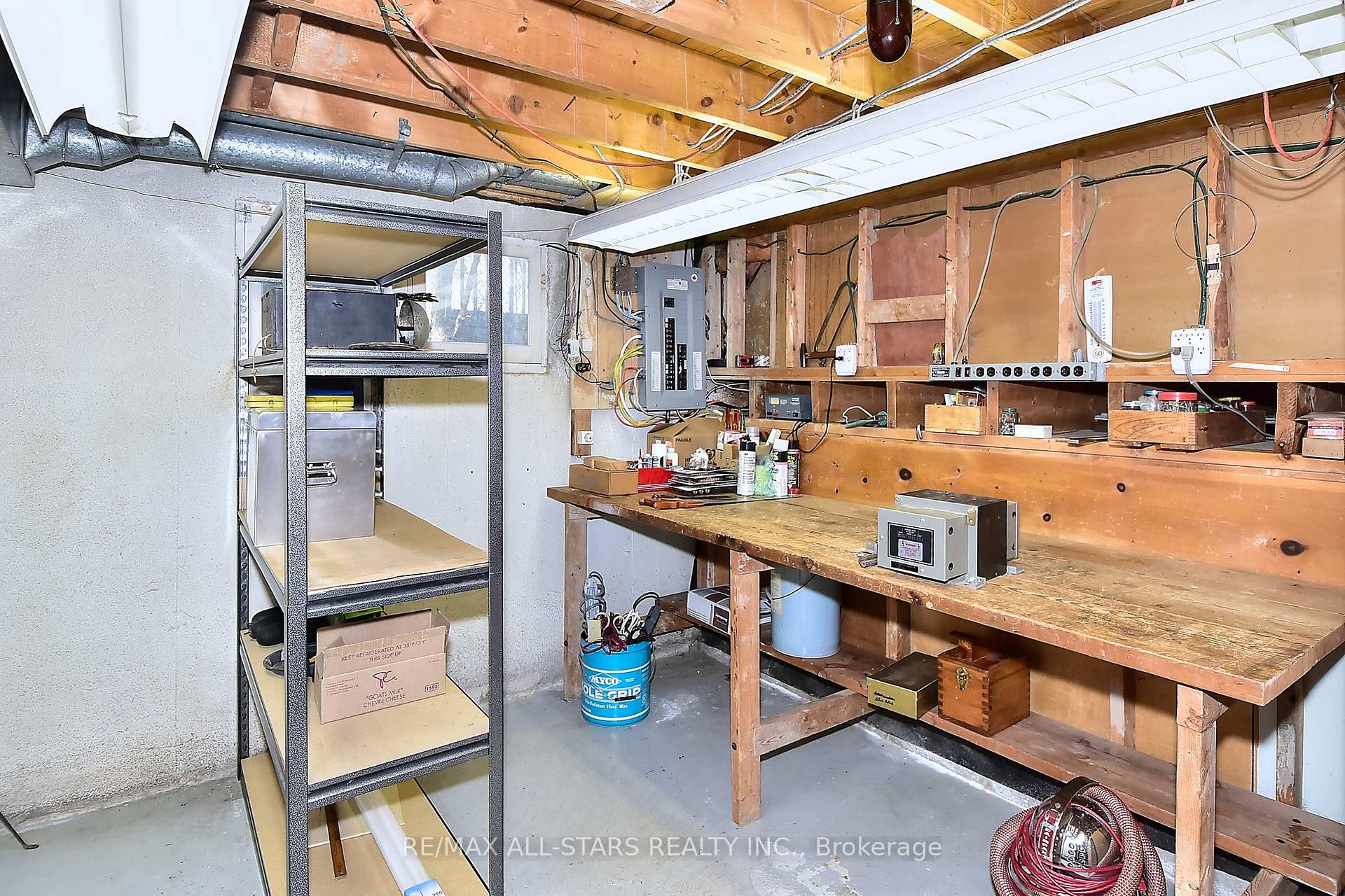 Photo 38 of 125 Fred Varley Drive, Markham, Unionville — HOMEH
