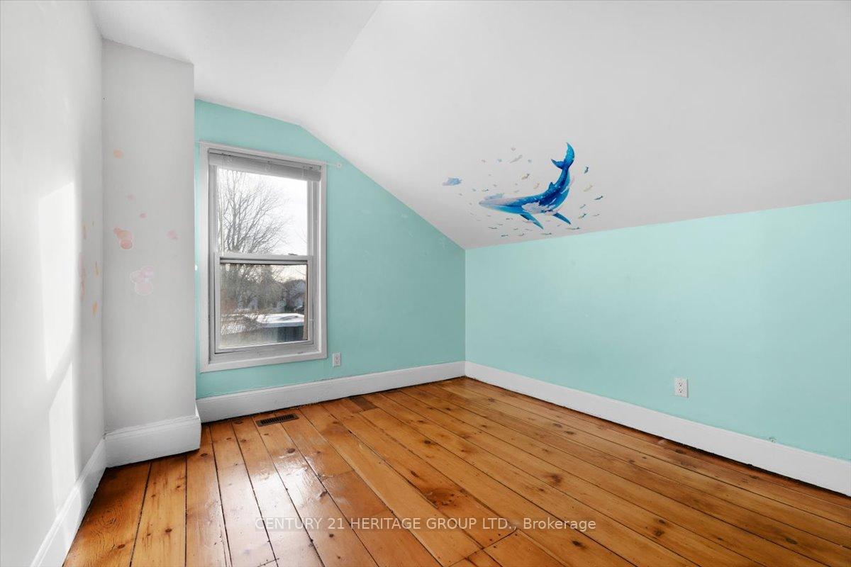 Photo 24 of 546 James Street N, Hamilton, North End — HOMEH