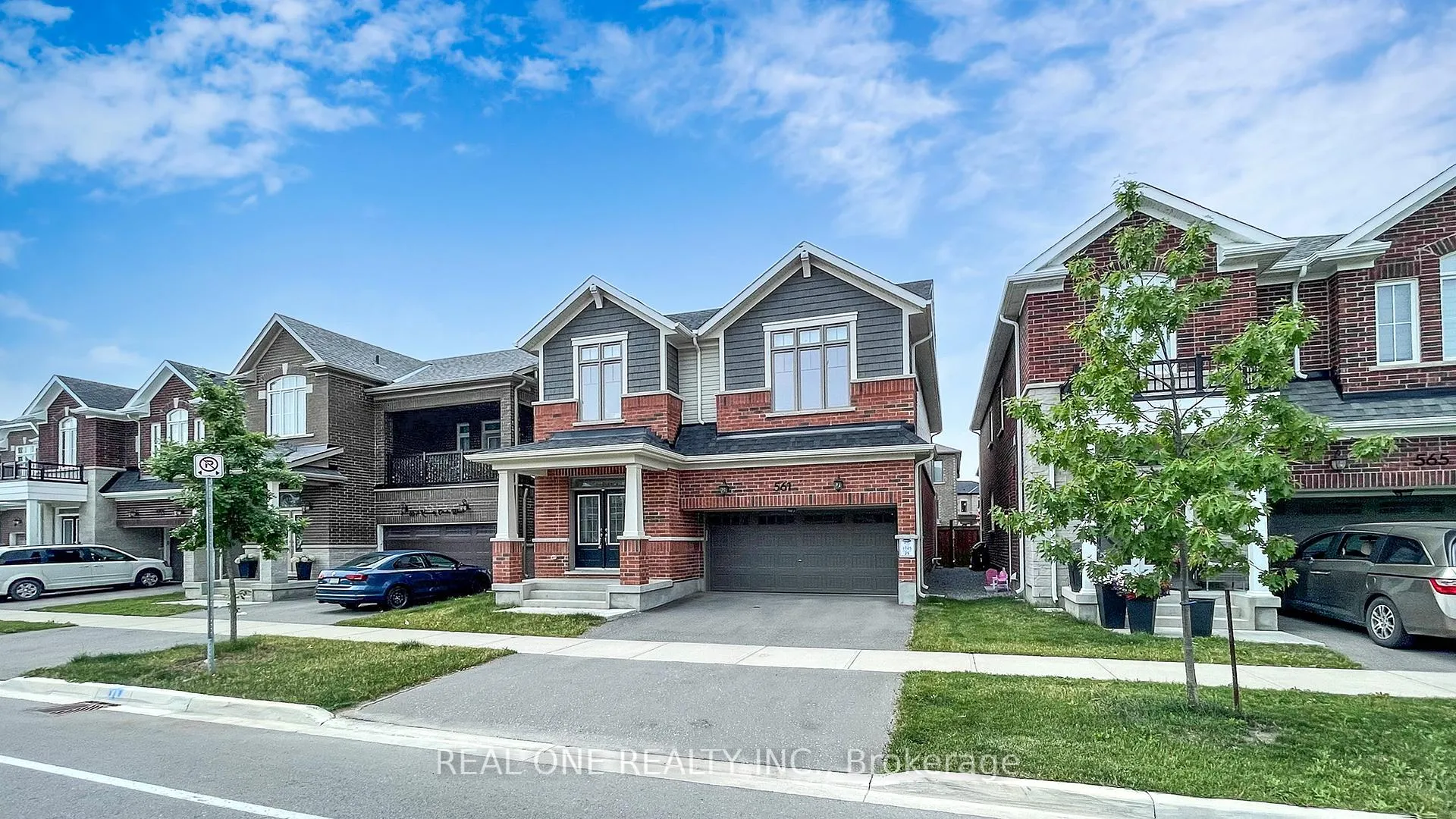 Photo 1 of 561 Kennedy Circle W, Milton, Cobban — HOMEH