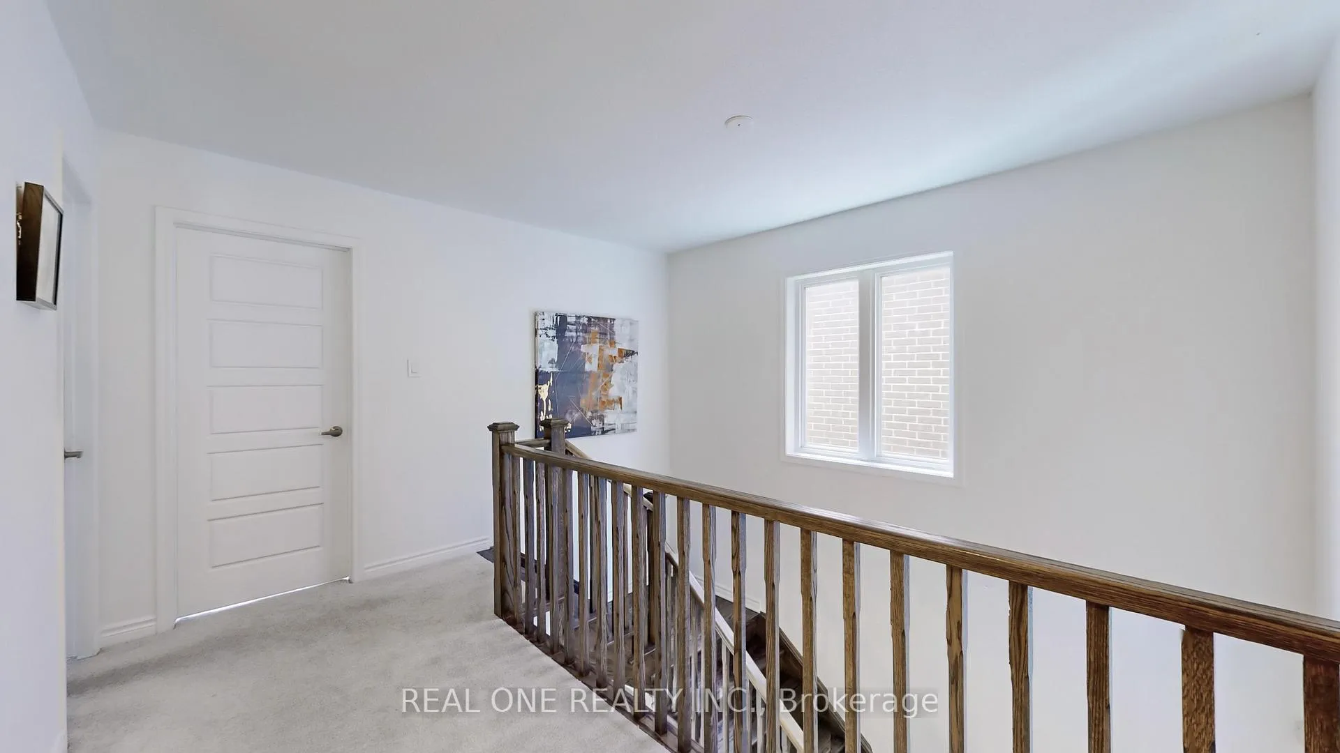 Photo 13 of 561 Kennedy Circle W, Milton, Cobban — HOMEH