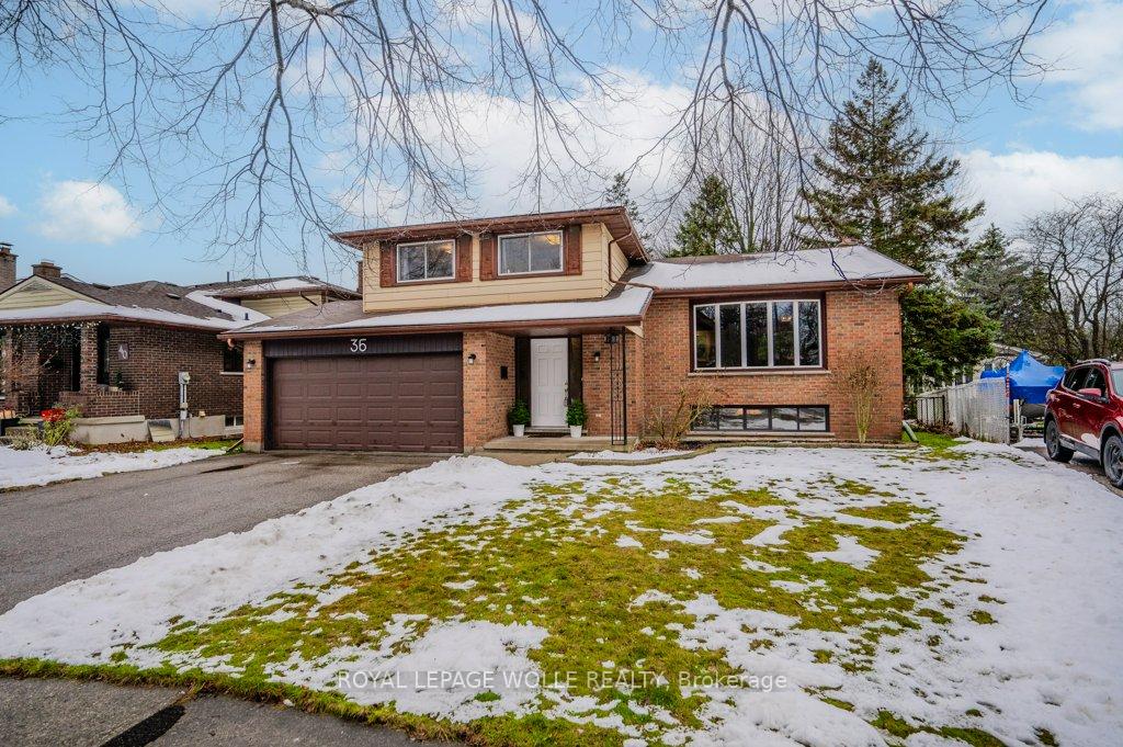 Photo 2 of 36 Colebrook Court, Kitchener — HOMEH