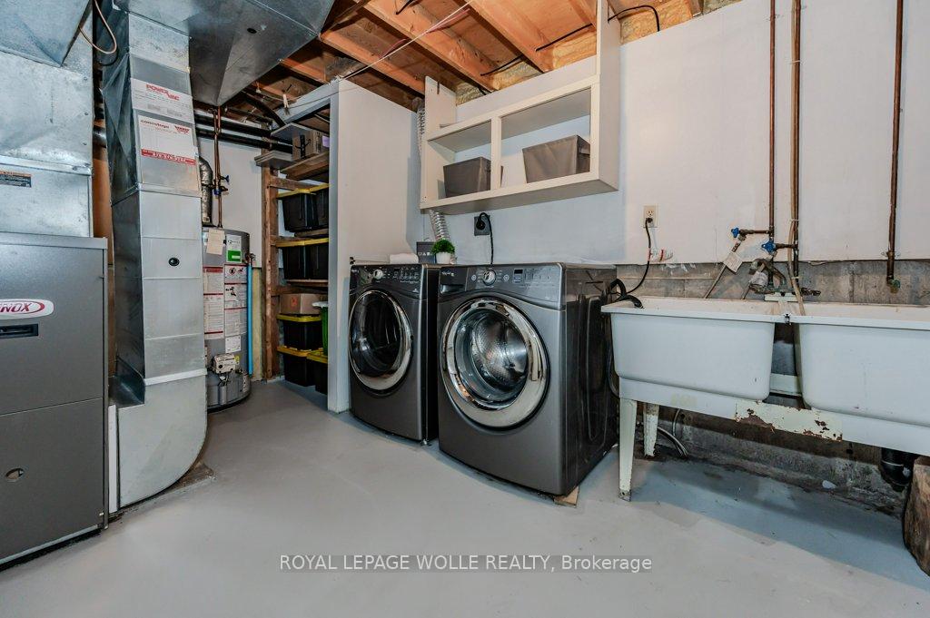 Photo 27 of 36 Colebrook Court, Kitchener — HOMEH