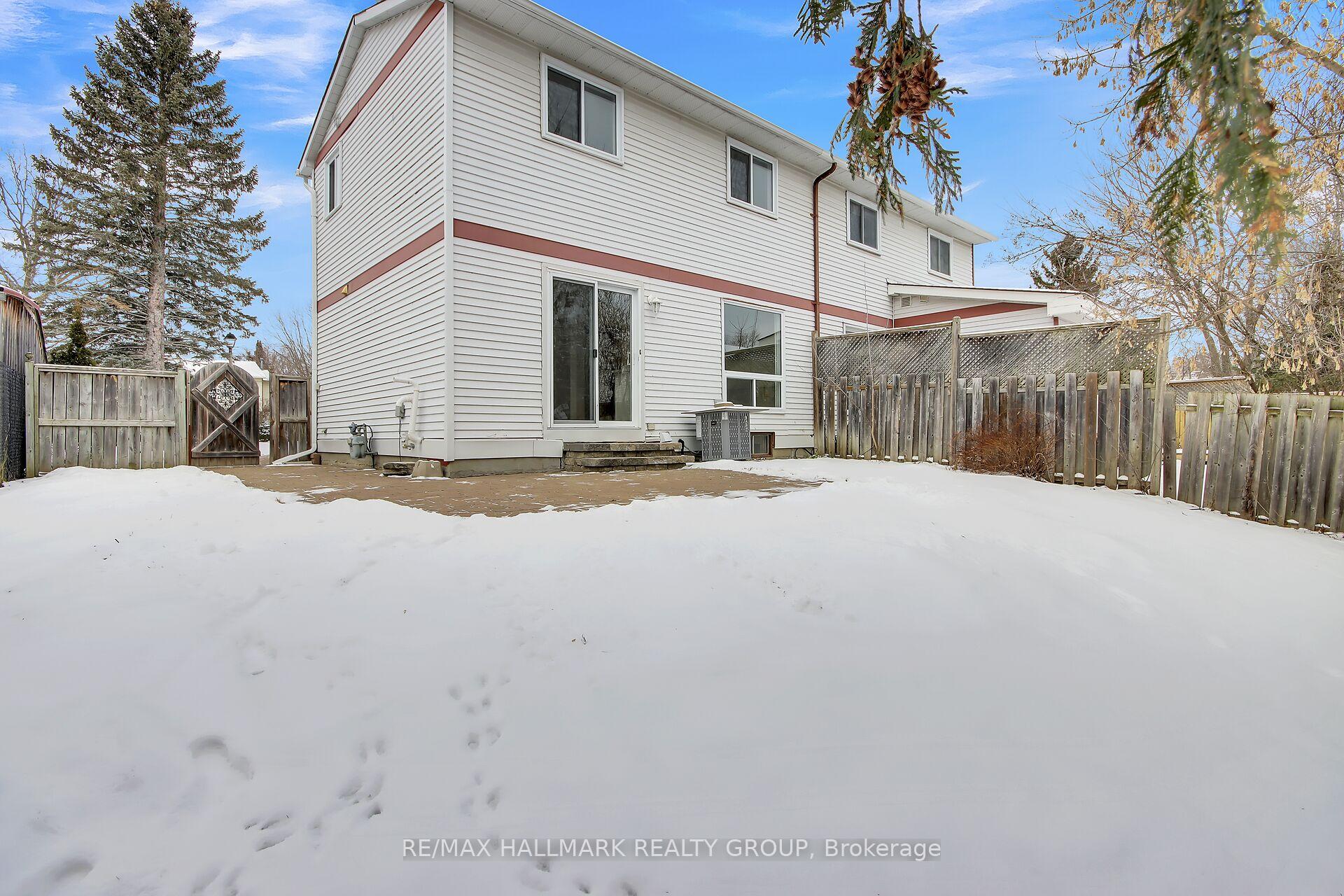 Photo 31 of 30 Seabrooke Drive, Ottawa, Kanata - Glencairn/Hazeldean — HOMEH