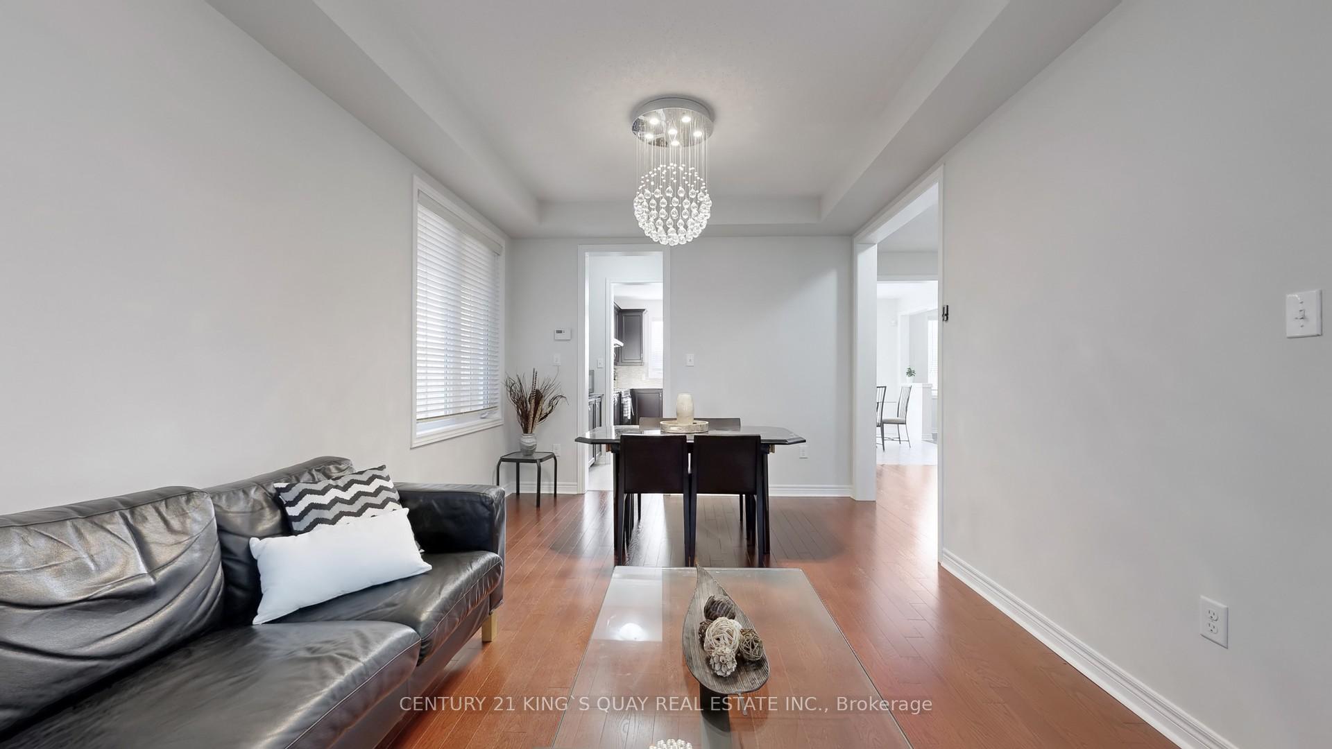 Photo 7 of 22 Maybreeze Road, Markham, Greensborough — HOMEH