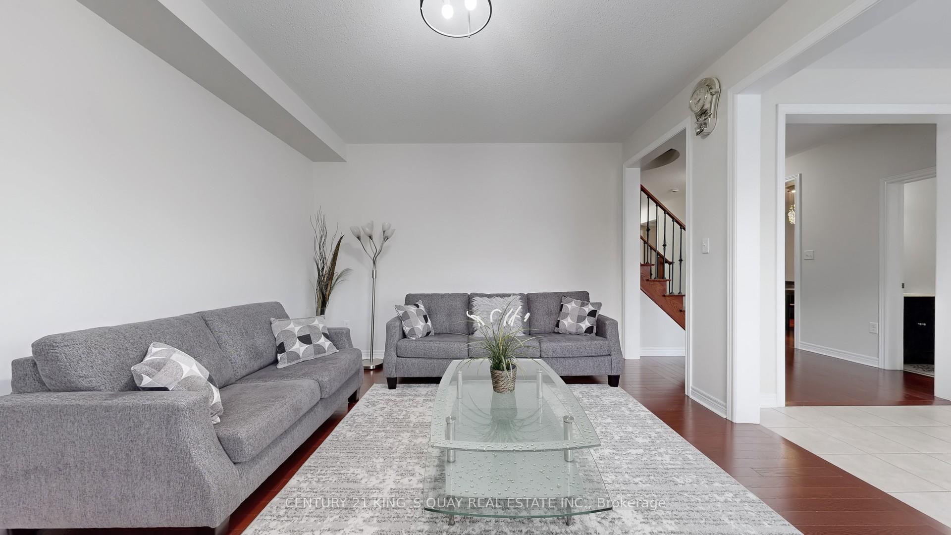 Photo 11 of 22 Maybreeze Road, Markham, Greensborough — HOMEH