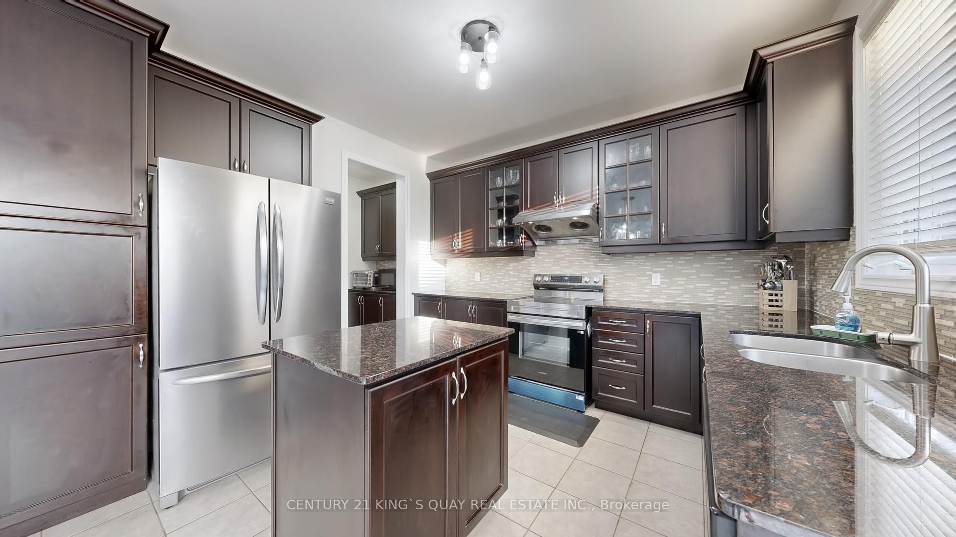 Photo 14 of 22 Maybreeze Road, Markham, Greensborough — HOMEH