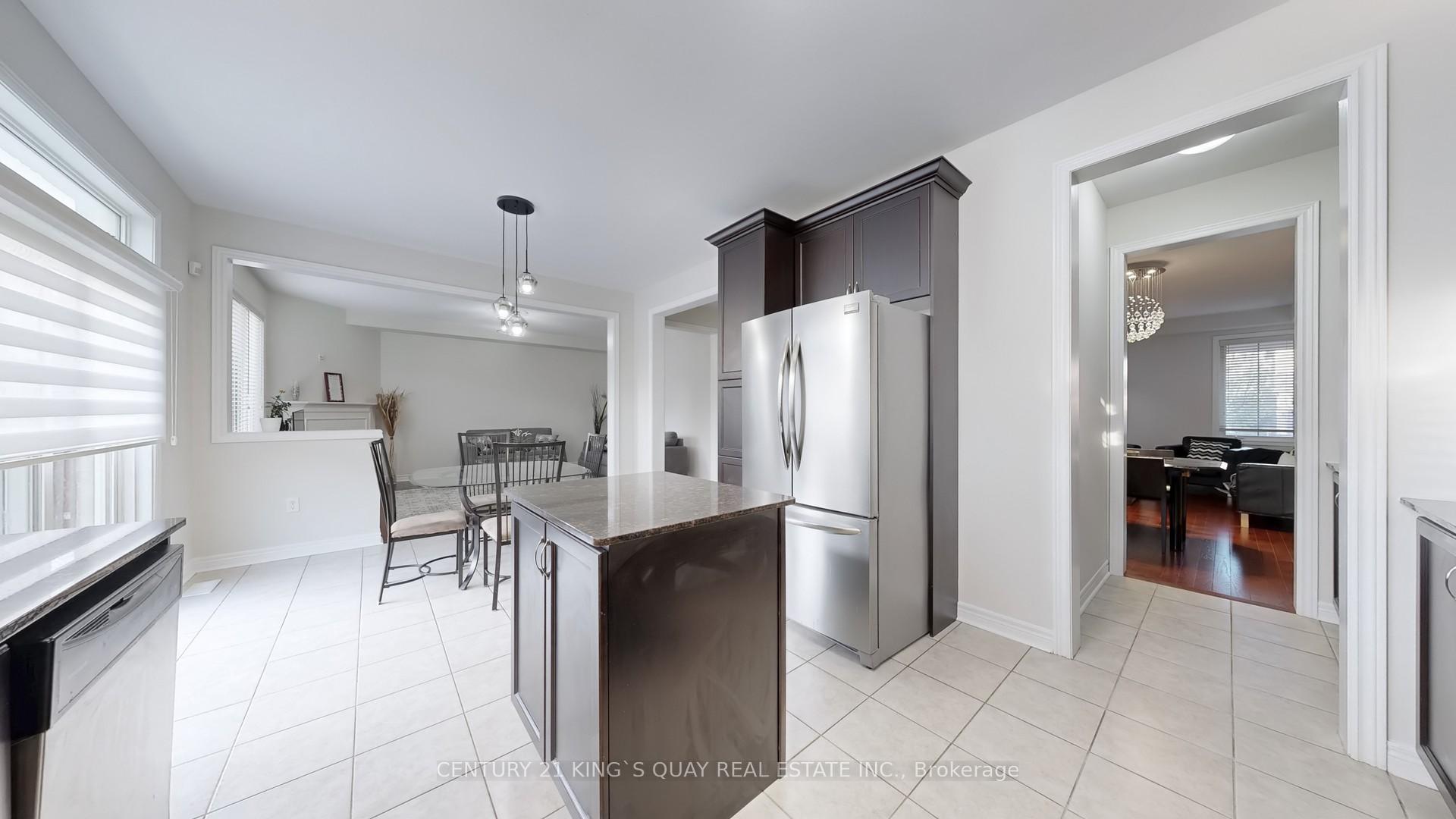 Photo 16 of 22 Maybreeze Road, Markham, Greensborough — HOMEH