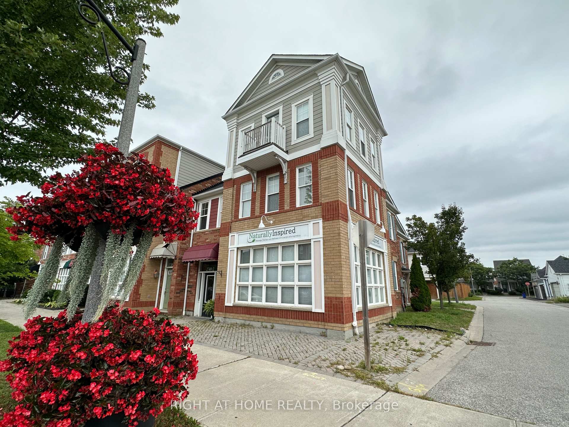 Photo 22 of 2740 Bur Oak Avenue, Markham, Cornell — HOMEH