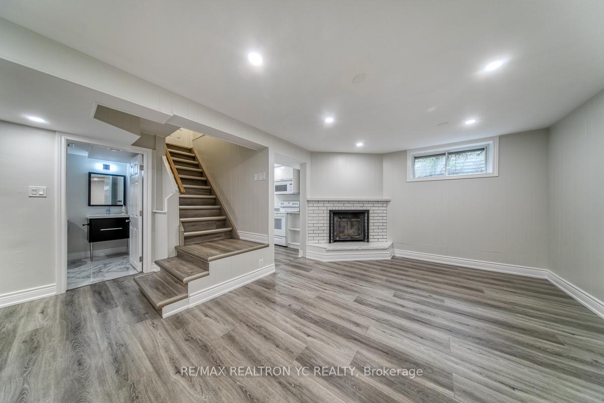 Photo 2 of Unit Bsmt, 69 Meadowview Avenue, Markham, Grandview — HOMEH