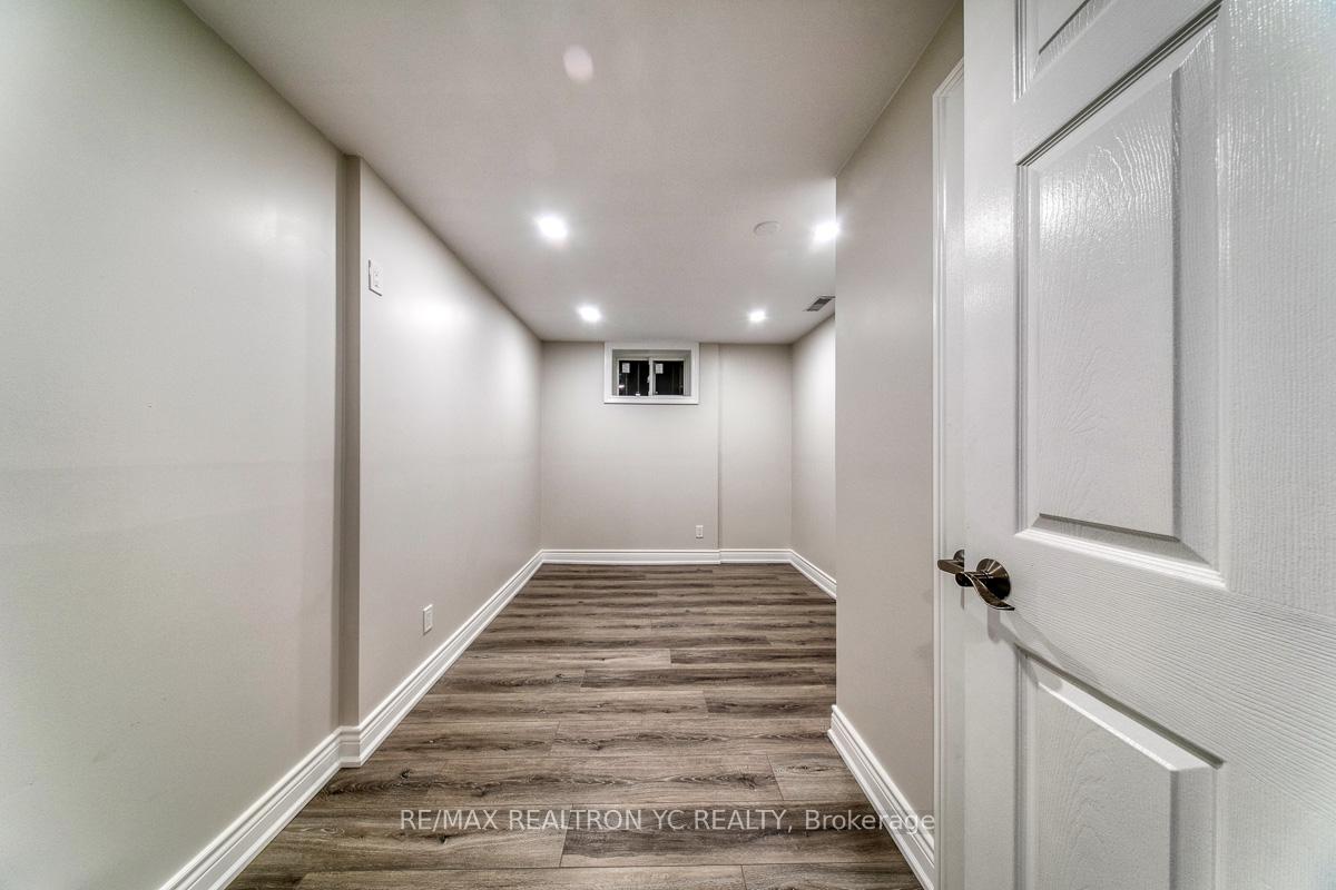 Photo 12 of Unit Bsmt, 69 Meadowview Avenue, Markham, Grandview — HOMEH
