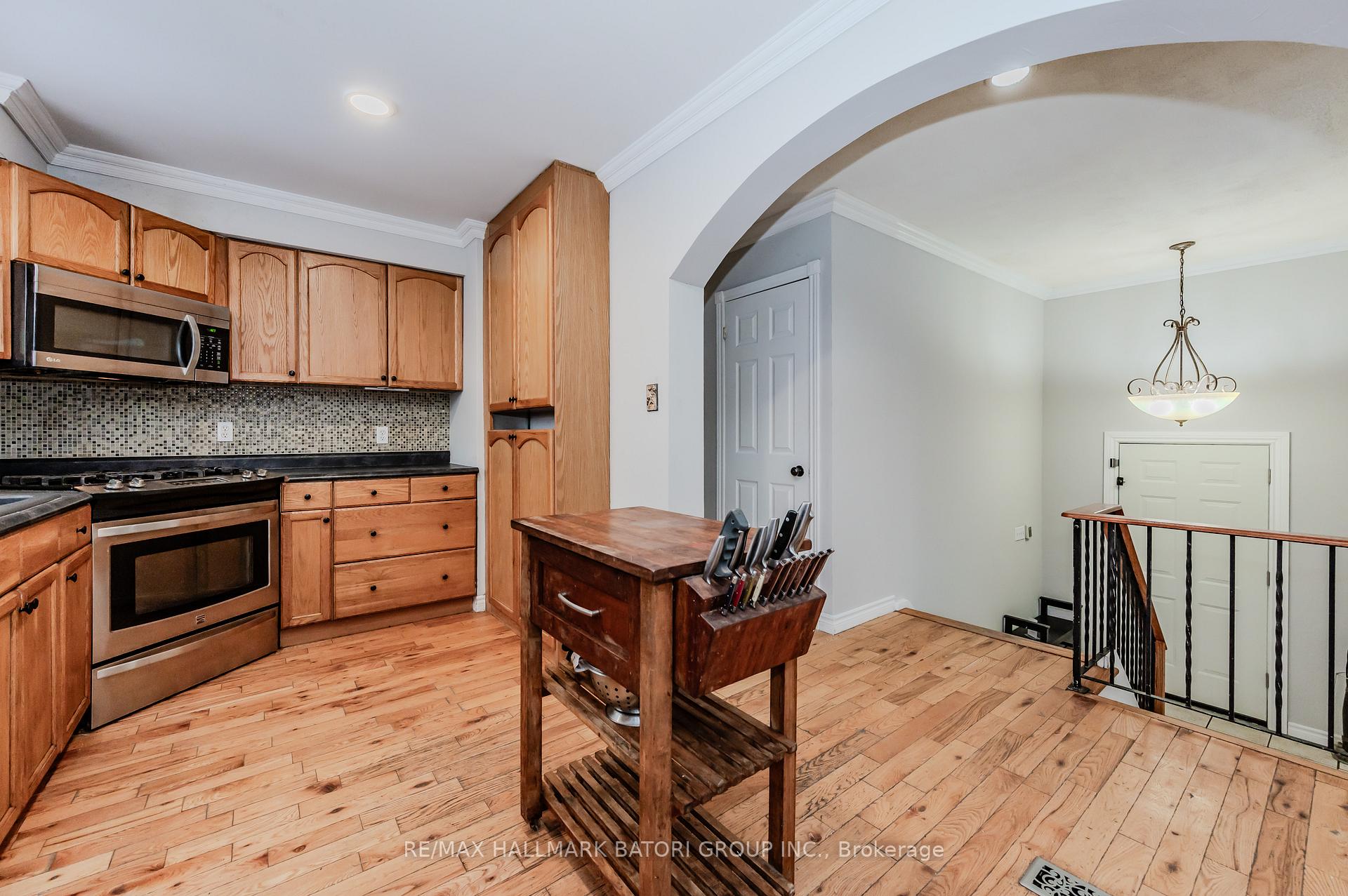 Photo 9 of 206 Shelley Drive, Kitchener — HOMEH