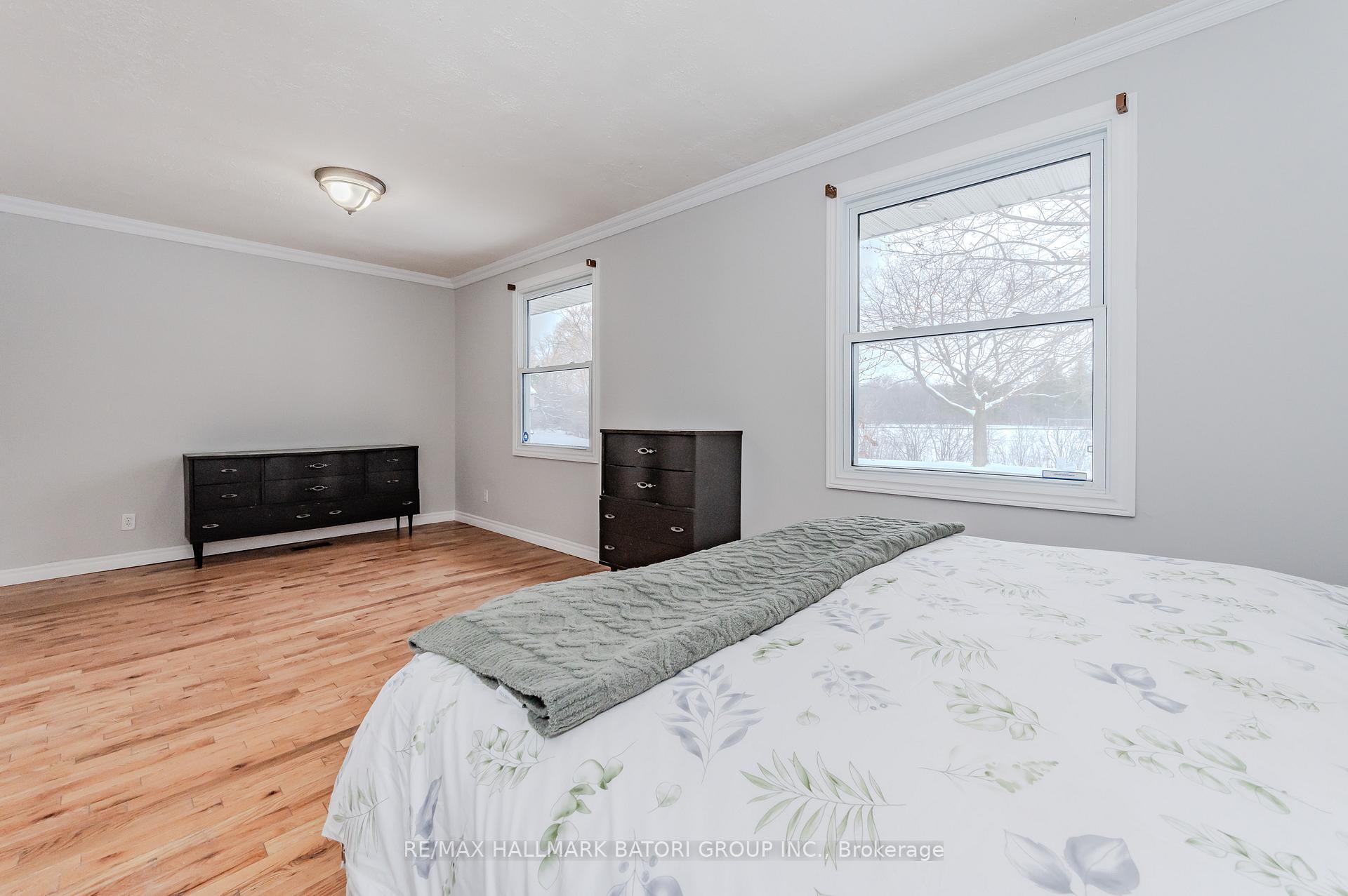 Photo 11 of 206 Shelley Drive, Kitchener — HOMEH