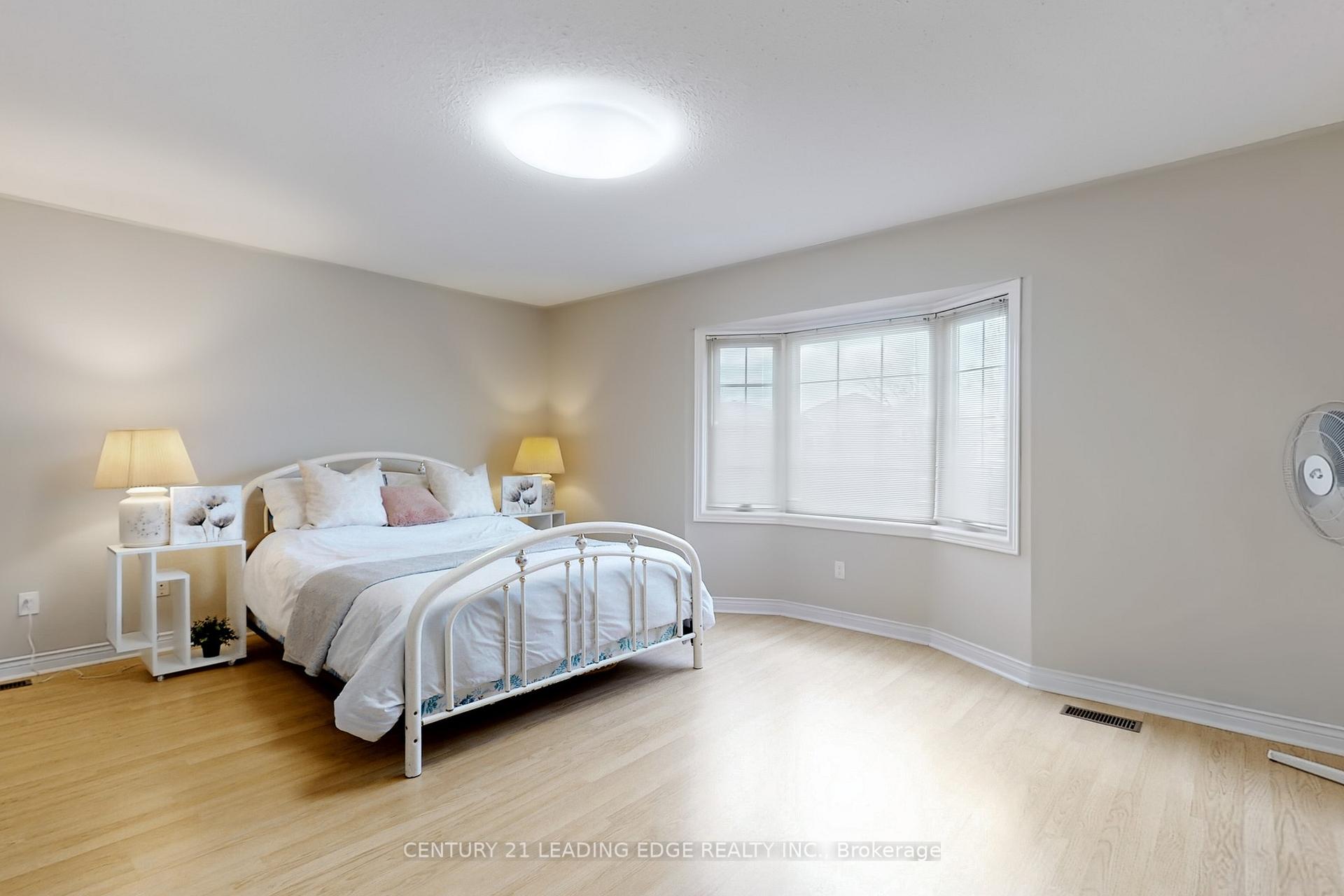Photo 30 of 77 Song Bird Drive, Markham, Rouge Fairways — HOMEH