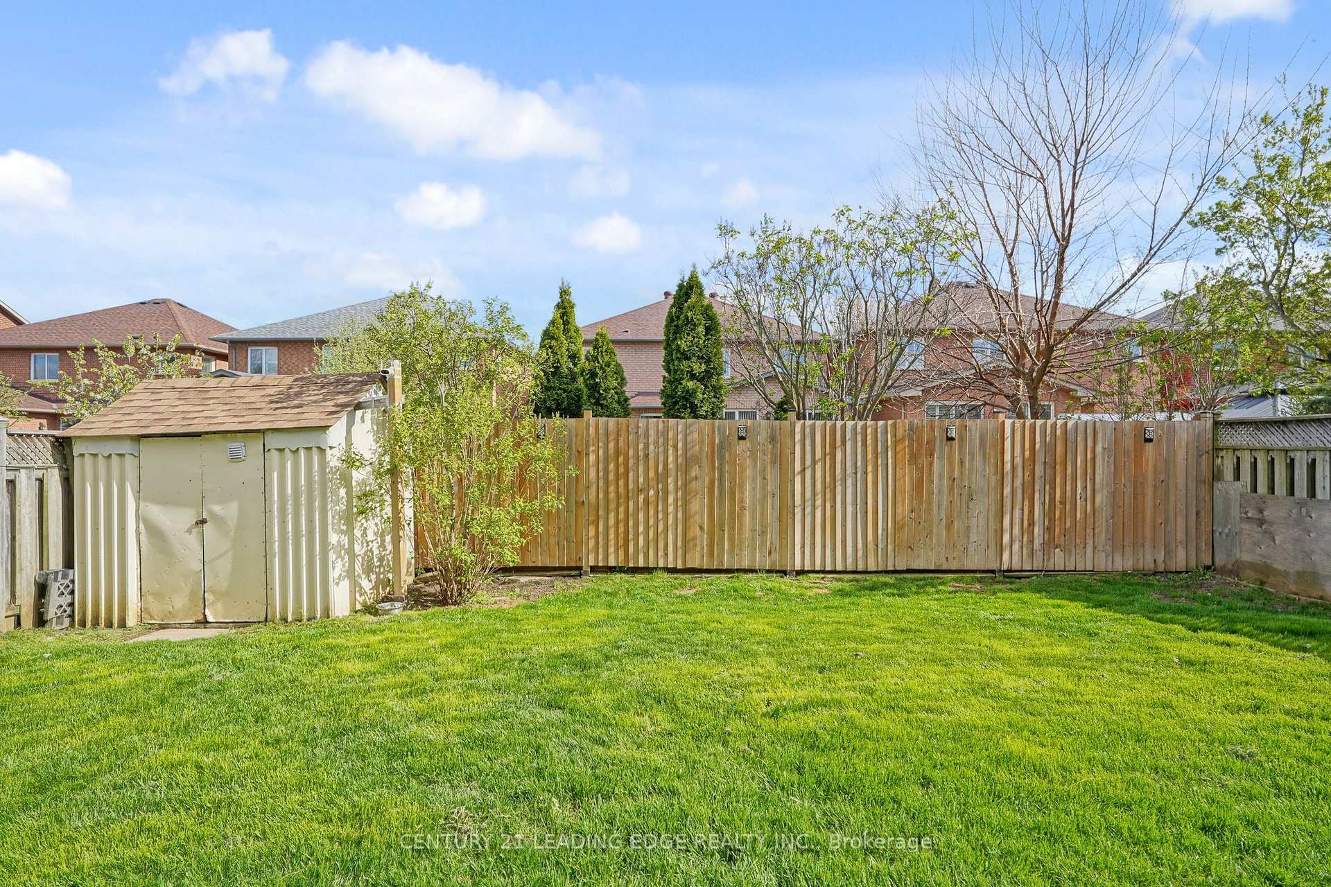 Photo 43 of 77 Song Bird Drive, Markham, Rouge Fairways — HOMEH