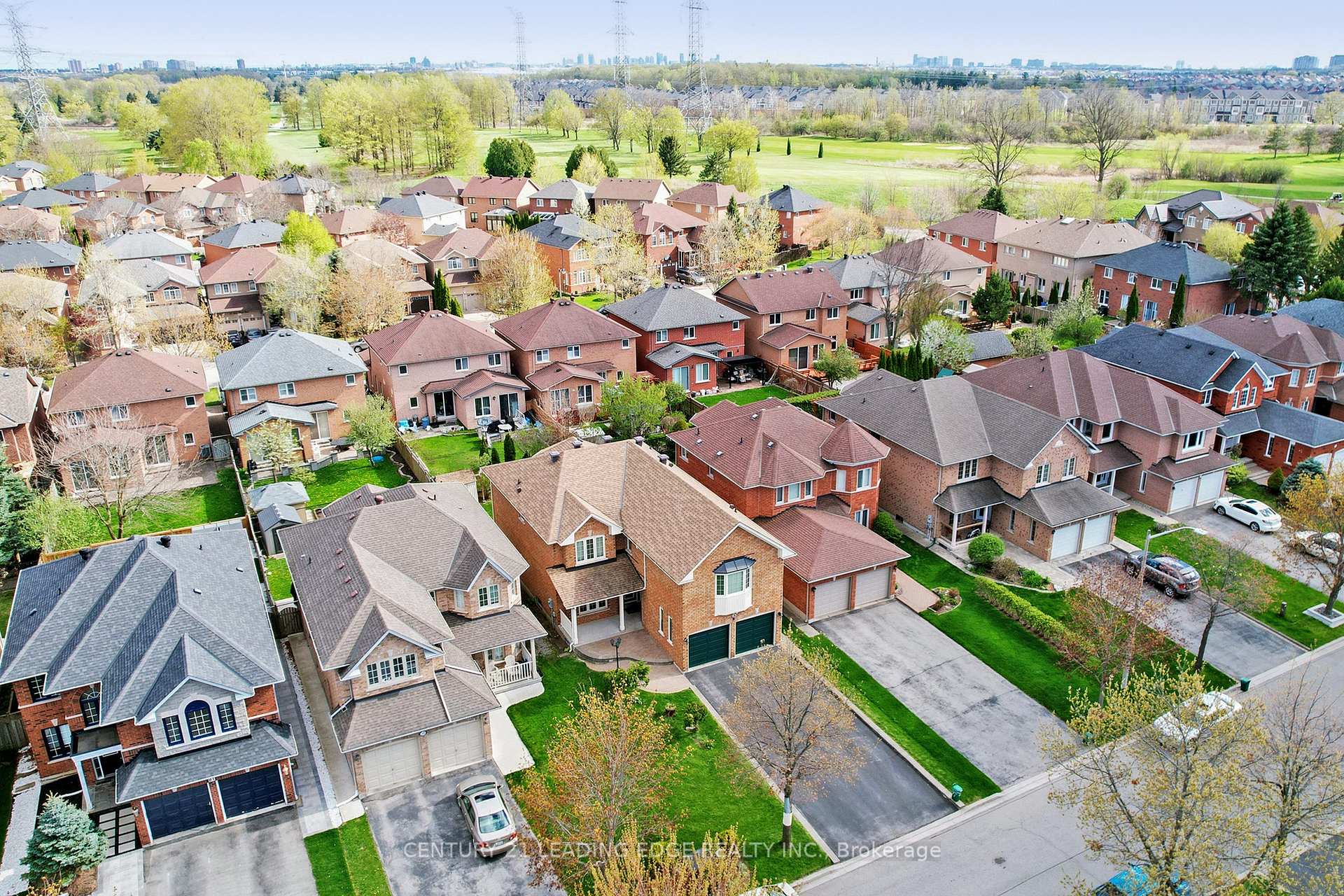 Photo 46 of 77 Song Bird Drive, Markham, Rouge Fairways — HOMEH