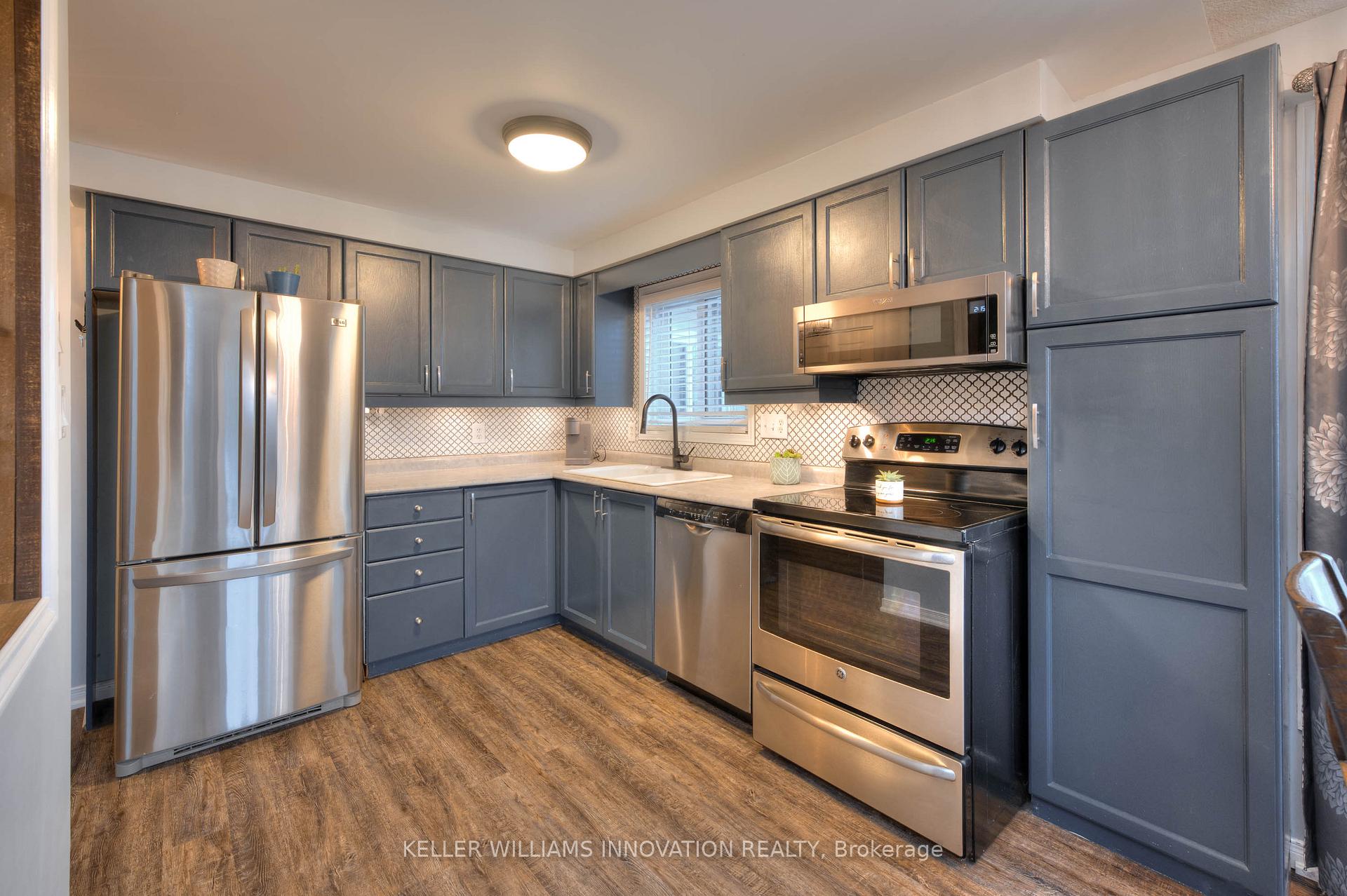 Photo 8 of 167 Pine Martin Crescent, Kitchener — HOMEH