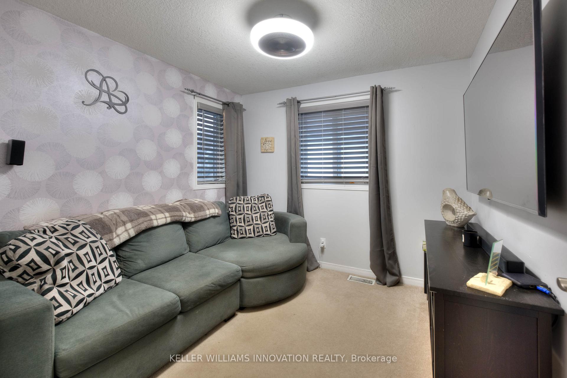 Photo 17 of 167 Pine Martin Crescent, Kitchener — HOMEH
