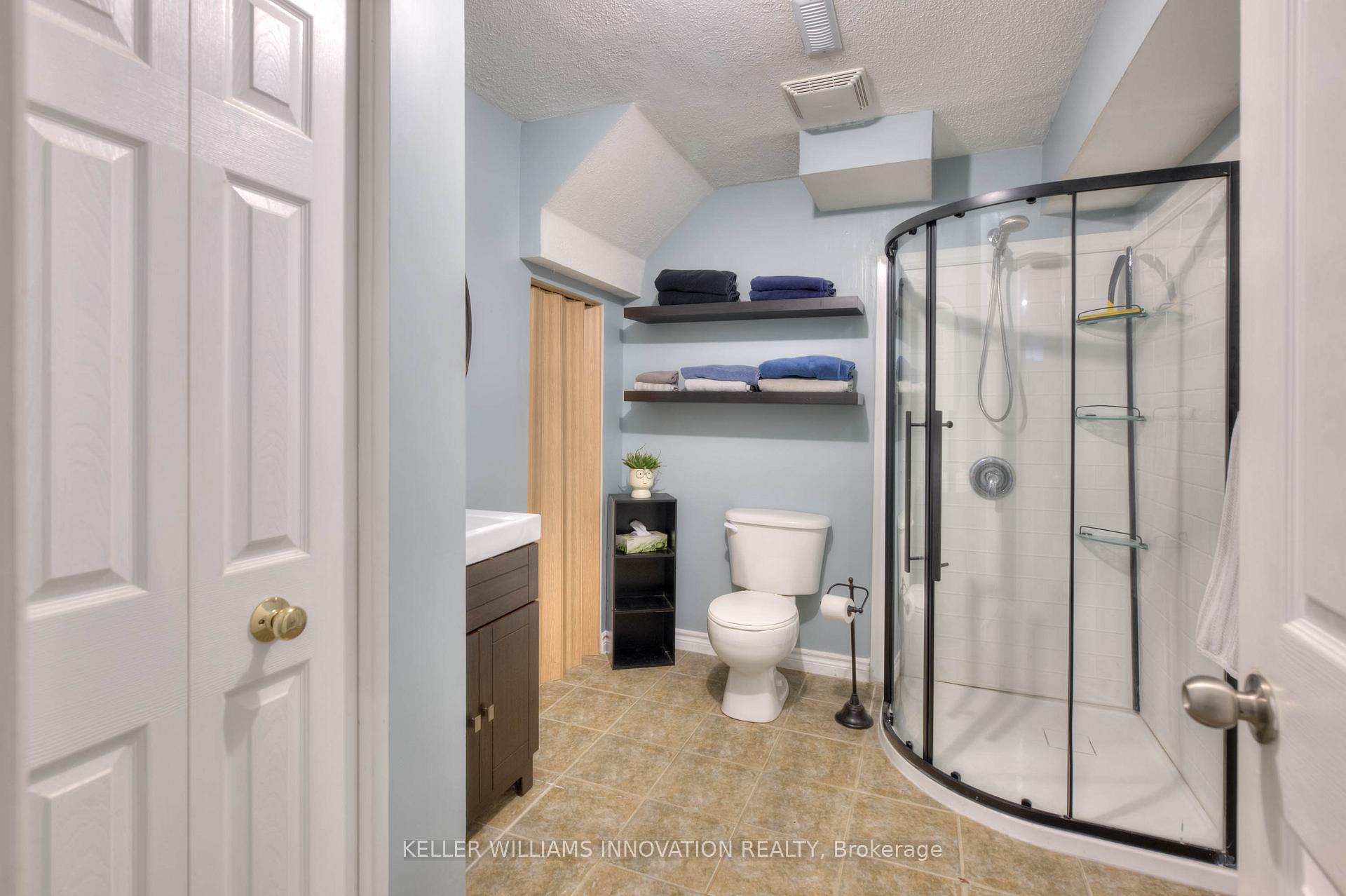 Photo 23 of 167 Pine Martin Crescent, Kitchener — HOMEH