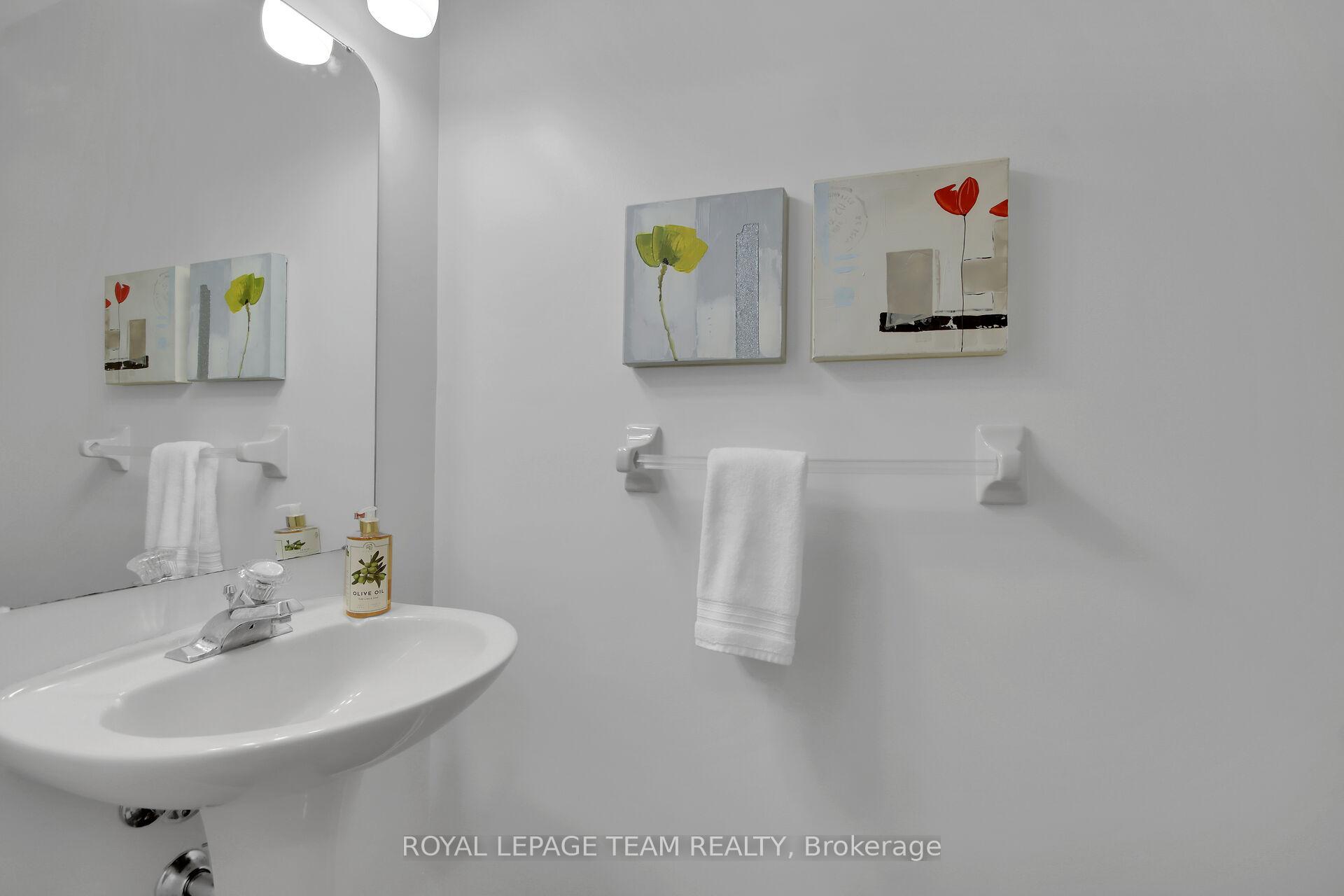 Photo 19 of 52 Sherring Crescent, Ottawa, Kanata - Kanata Lakes/Heritage Hills — HOMEH