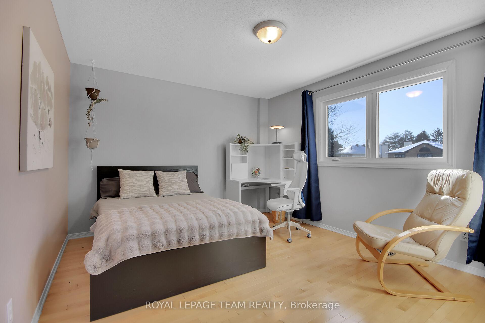 Photo 31 of 52 Sherring Crescent, Ottawa, Kanata - Kanata Lakes/Heritage Hills — HOMEH