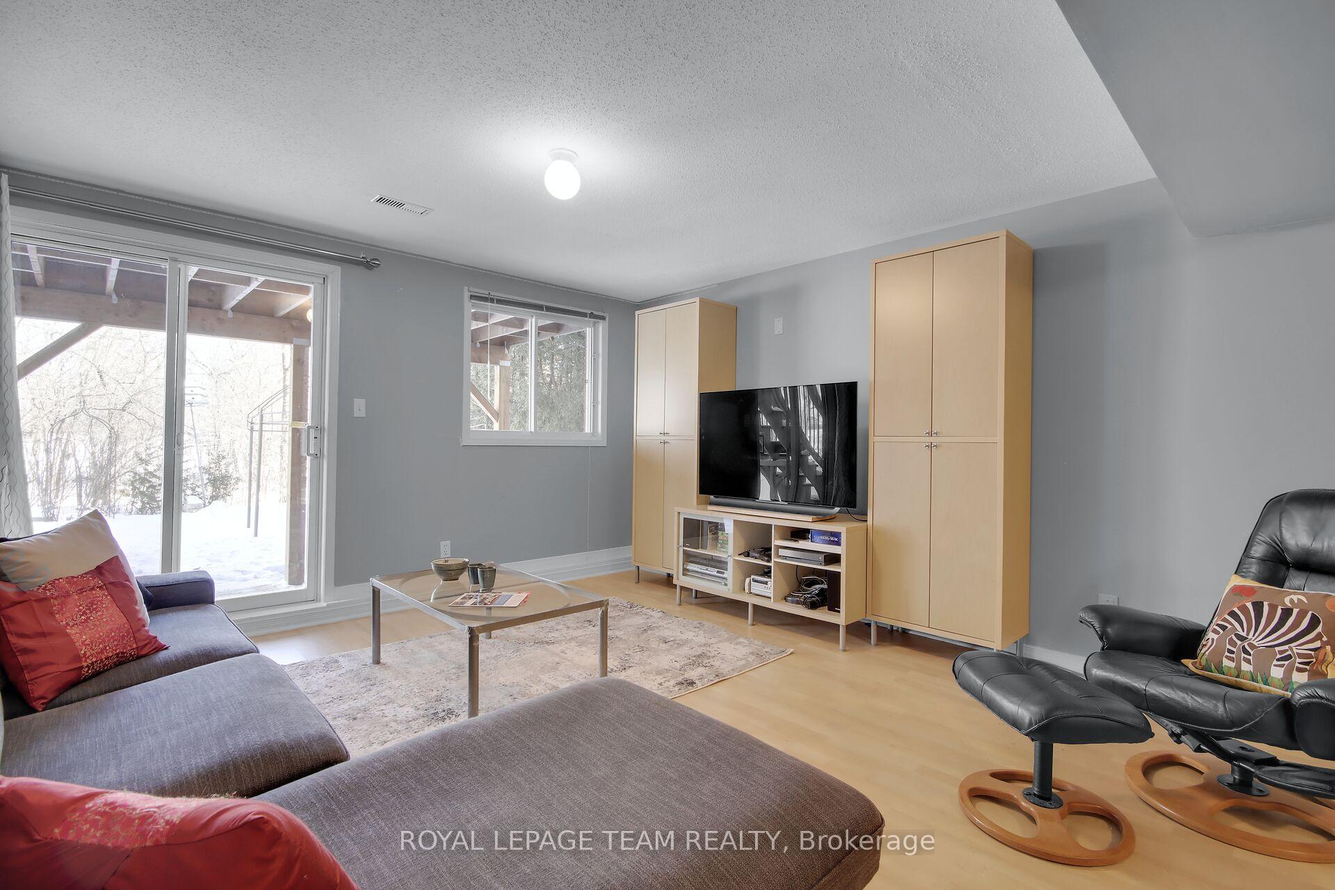 Photo 34 of 52 Sherring Crescent, Ottawa, Kanata - Kanata Lakes/Heritage Hills — HOMEH