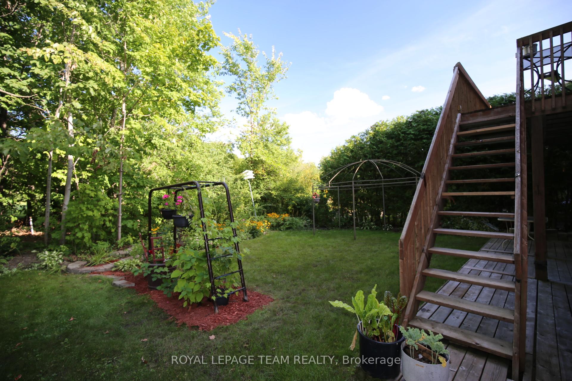 Photo 40 of 52 Sherring Crescent, Ottawa, Kanata - Kanata Lakes/Heritage Hills — HOMEH