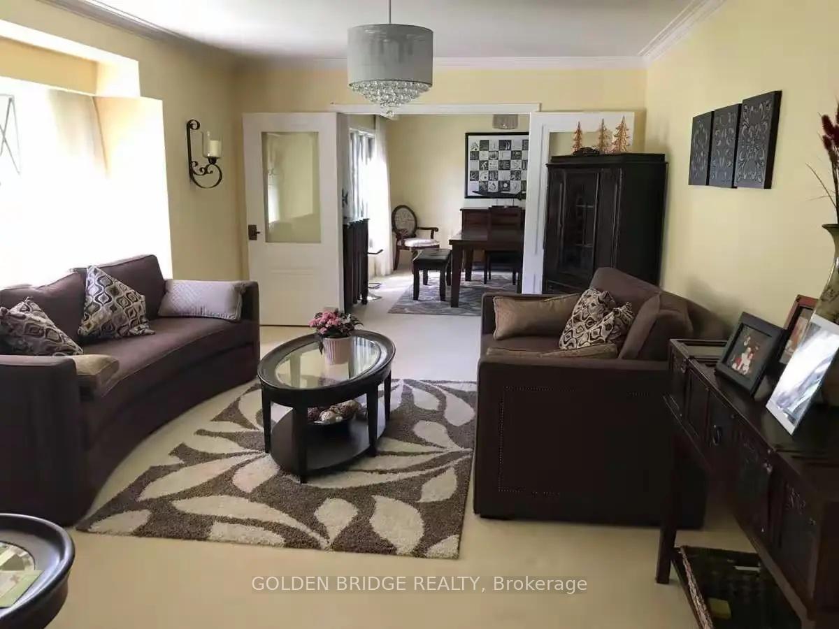 Photo 4 of 14 Cachet Parkway, Markham, Devil's Elbow — HOMEH
