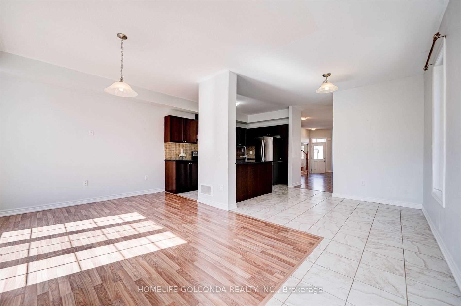 Photo 16 of 15 Tilbury Gate, Markham, Cornell — HOMEH