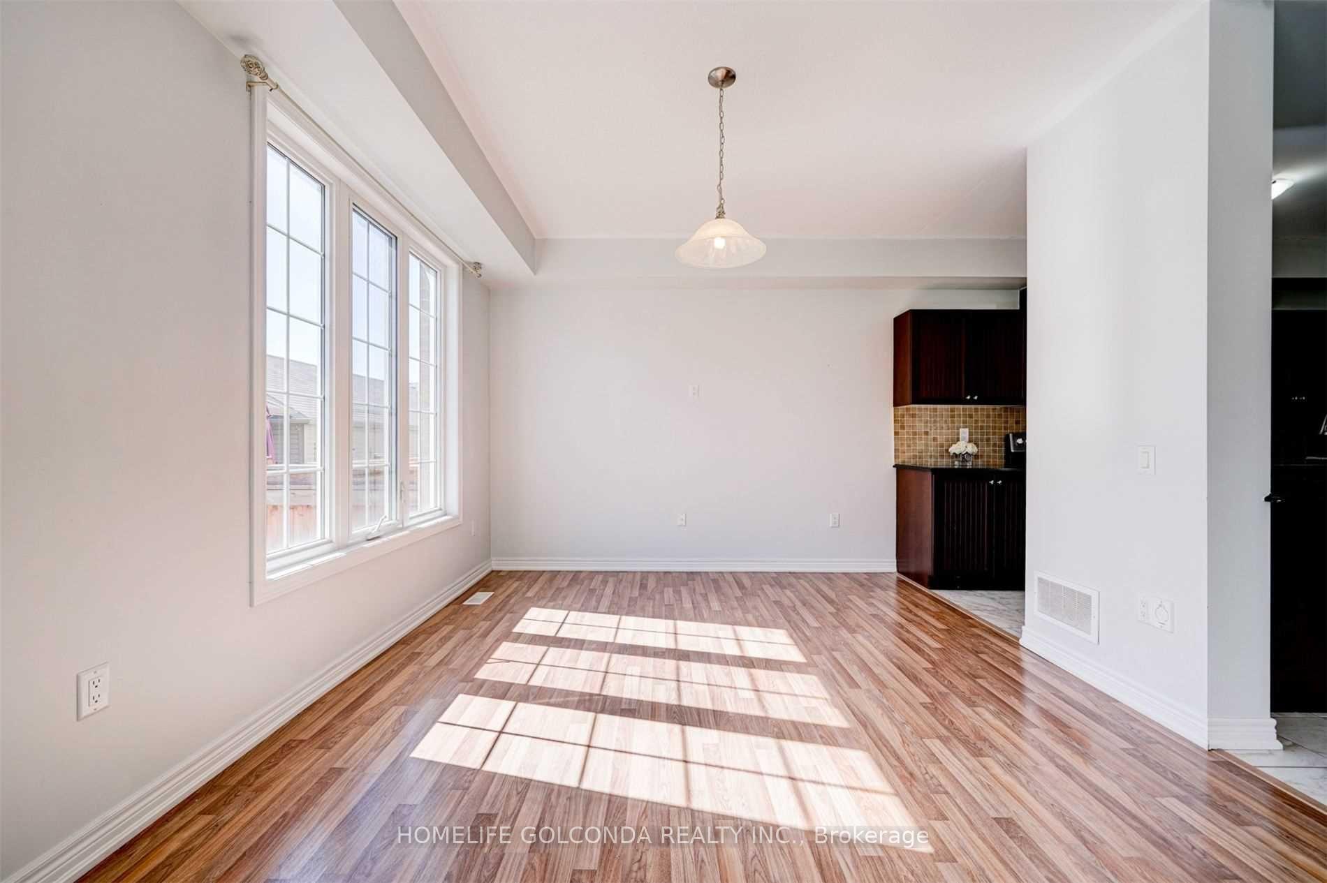 Photo 21 of 15 Tilbury Gate, Markham, Cornell — HOMEH