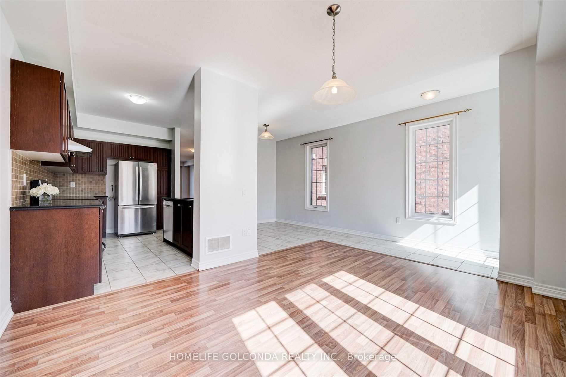 Photo 22 of 15 Tilbury Gate, Markham, Cornell — HOMEH