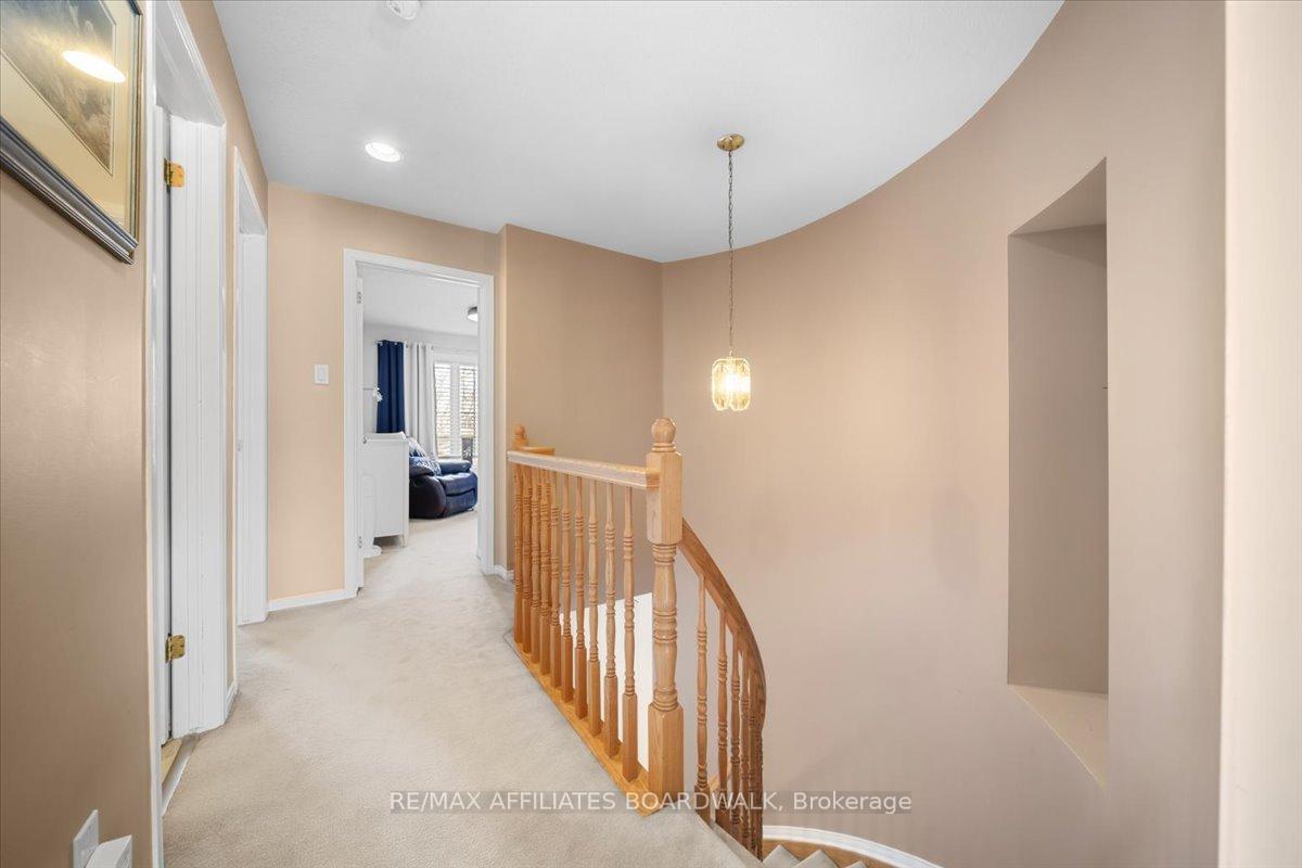 Photo 24 of 4 Landover Crescent, Ottawa, Kanata - Emerald Meadows/Trailwest — HOMEH