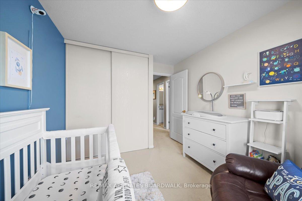 Photo 30 of 4 Landover Crescent, Ottawa, Kanata - Emerald Meadows/Trailwest — HOMEH