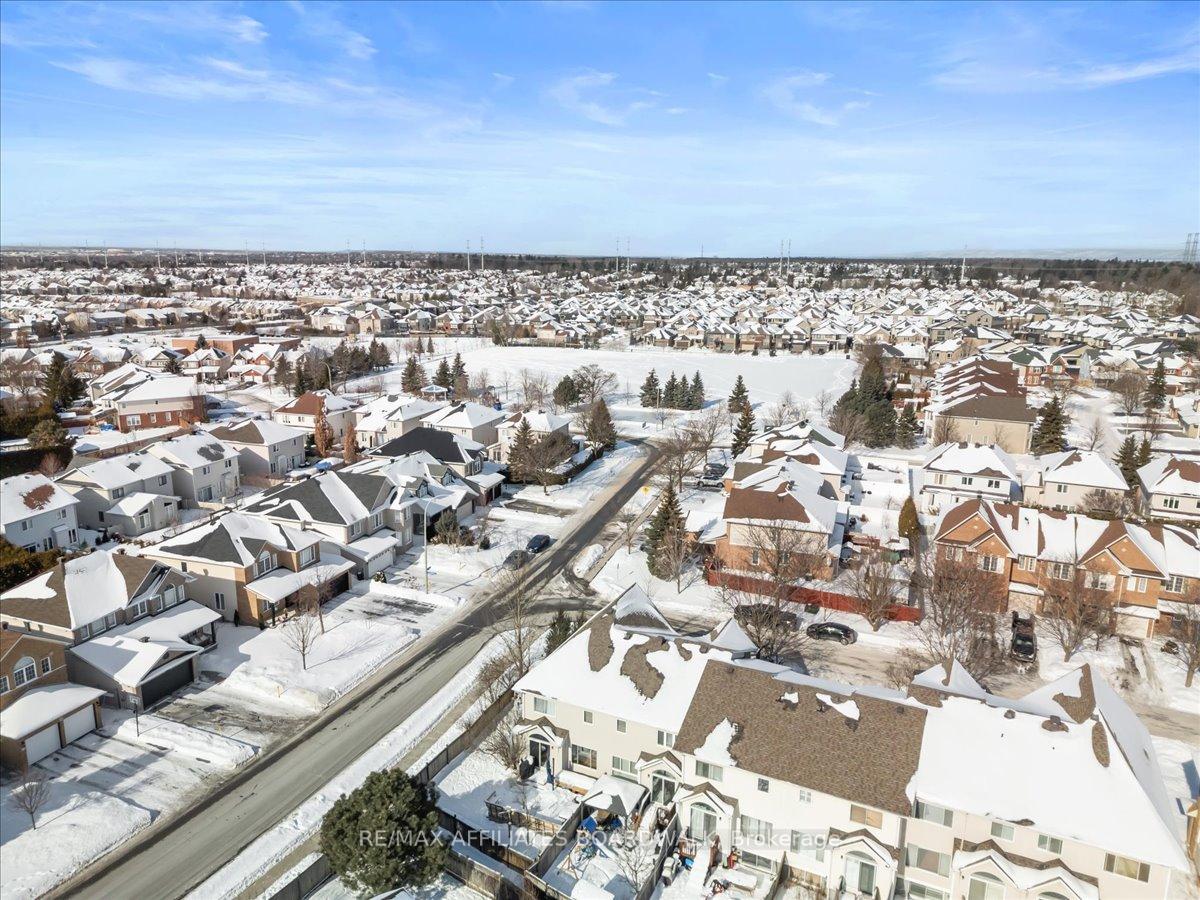 Photo 44 of 4 Landover Crescent, Ottawa, Kanata - Emerald Meadows/Trailwest — HOMEH