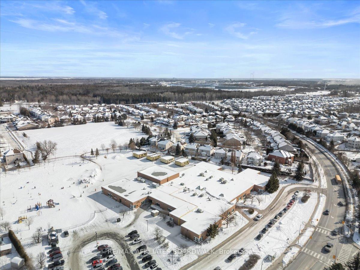 Photo 46 of 4 Landover Crescent, Ottawa, Kanata - Emerald Meadows/Trailwest — HOMEH