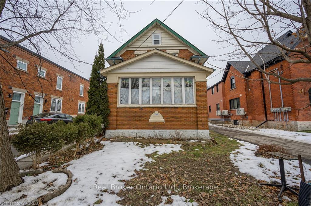 Photo 3 of 249 Wellington Street N, Kitchener — HOMEH