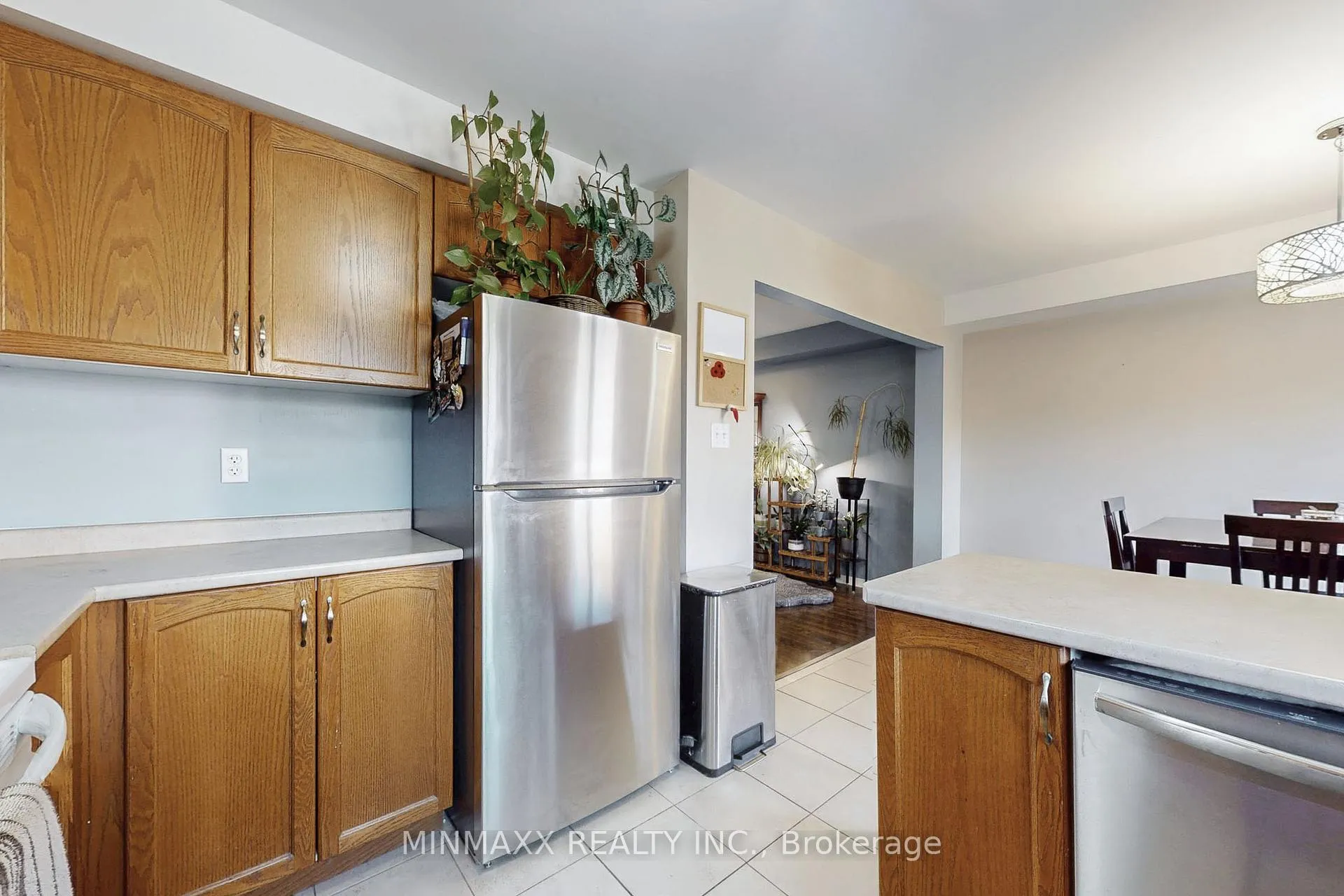 Photo 18 of 420 Hobbs Crescent, Milton, Clarke — HOMEH
