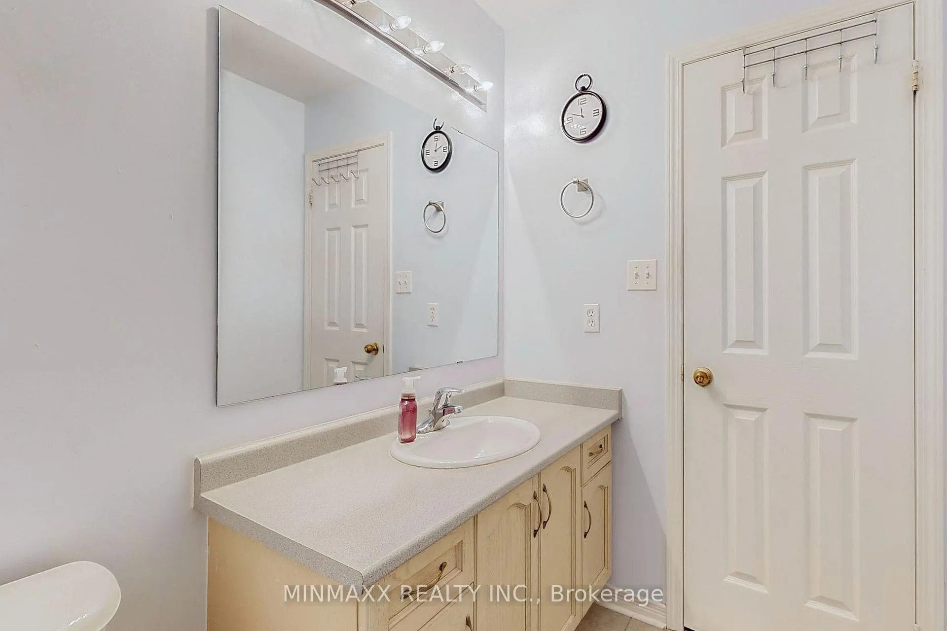 Photo 37 of 420 Hobbs Crescent, Milton, Clarke — HOMEH