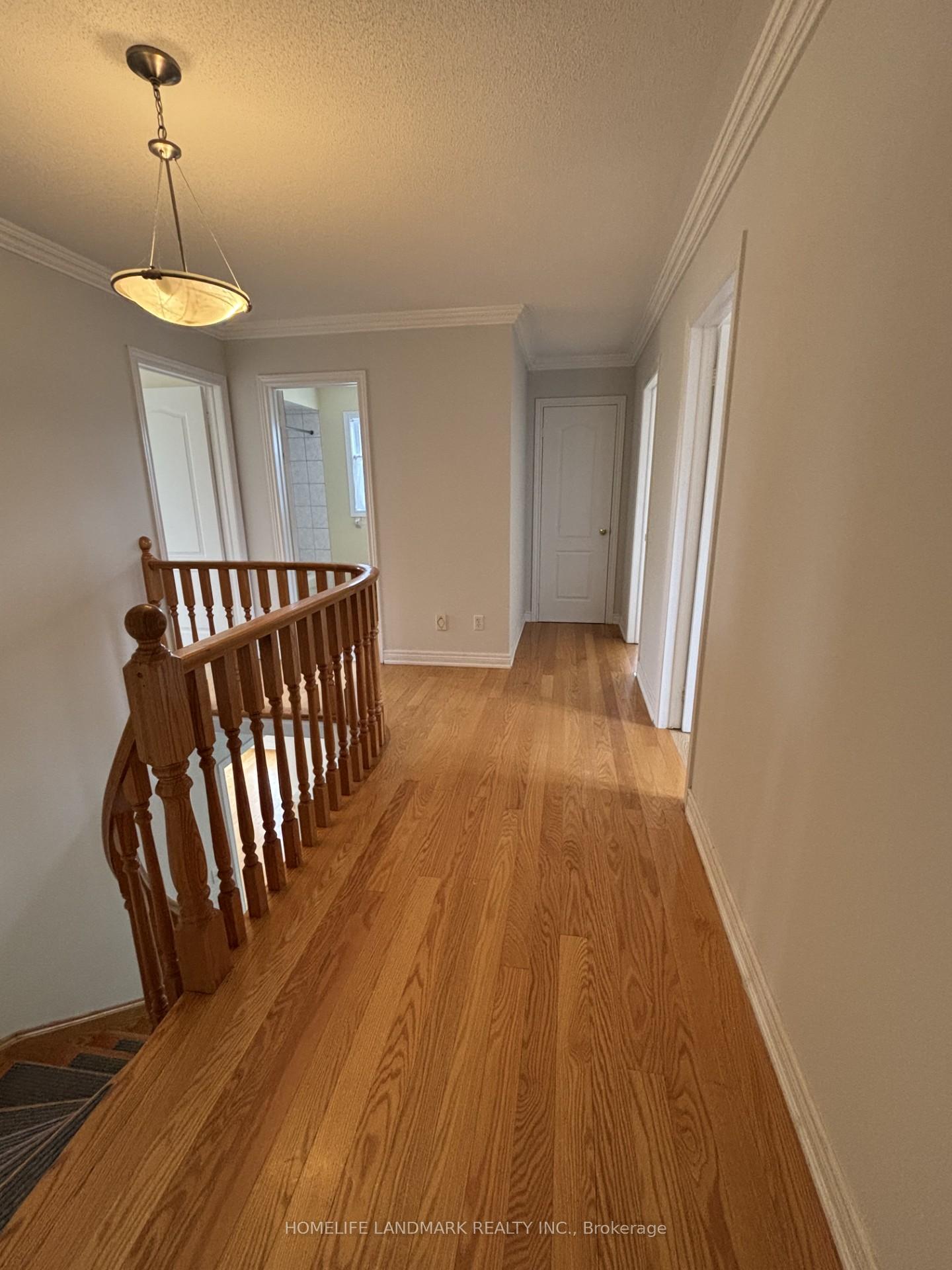 Photo 14 of 1 Hillwood Street, Markham, Berczy — HOMEH