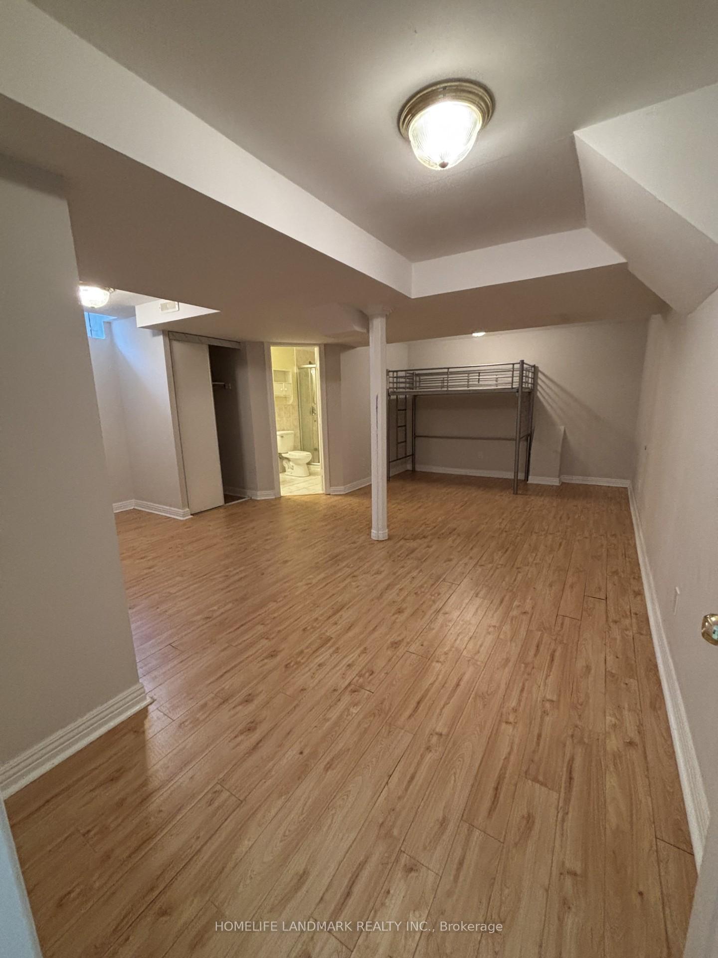 Photo 23 of 1 Hillwood Street, Markham, Berczy — HOMEH