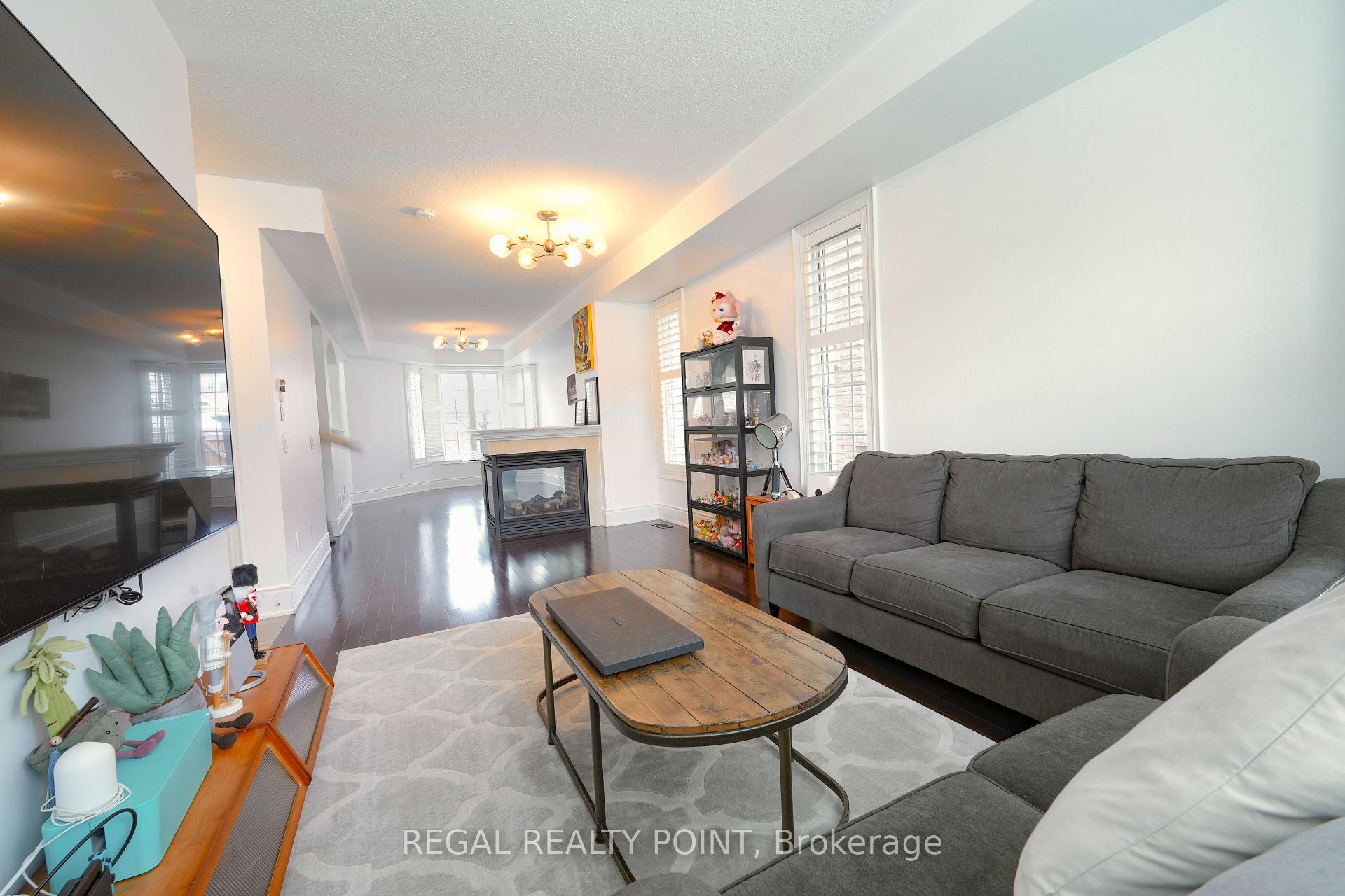 Photo 4 of 33 Vinod Road, Markham, Cornell — HOMEH