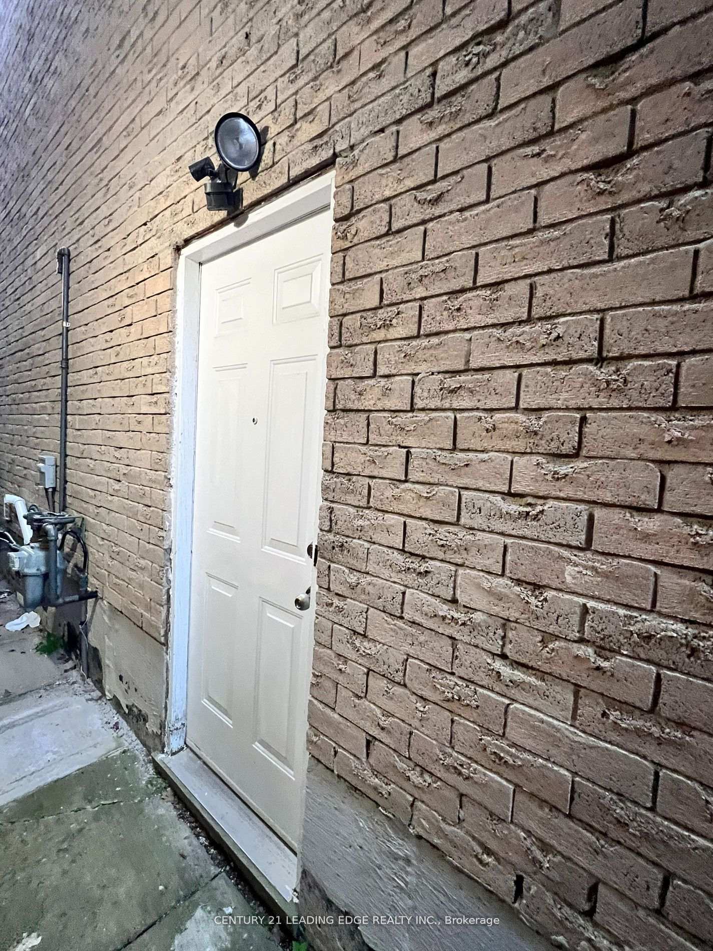 Photo 2 of Unit BSMT, 35 Irenemount Crescent, Markham, Middlefield — HOMEH